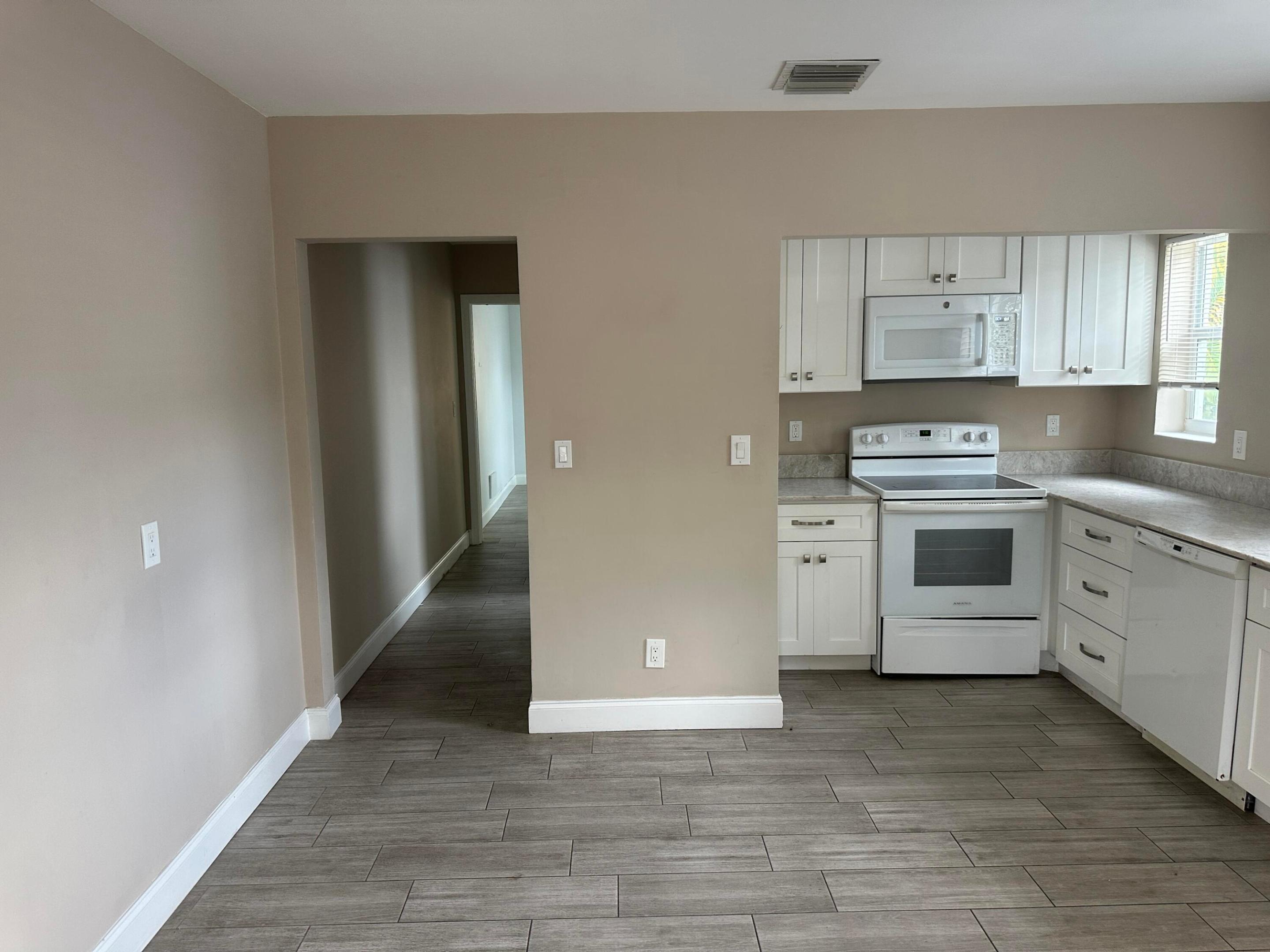 2400 Park Avenue 1 Property Photo 10