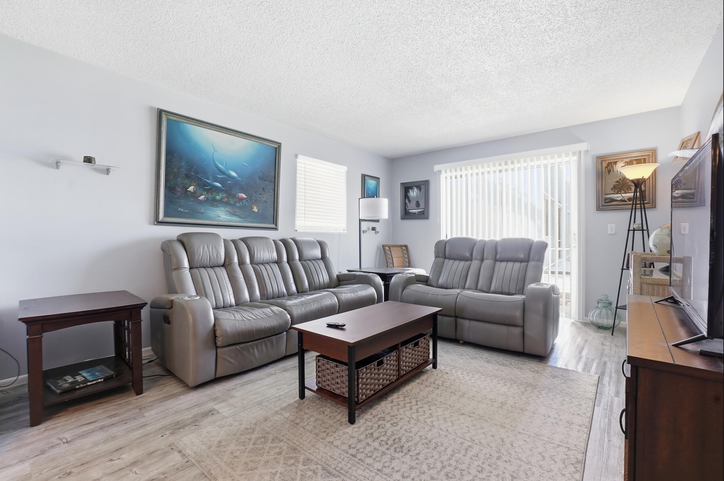 1300 Seaway Drive D6 Property Photo 11