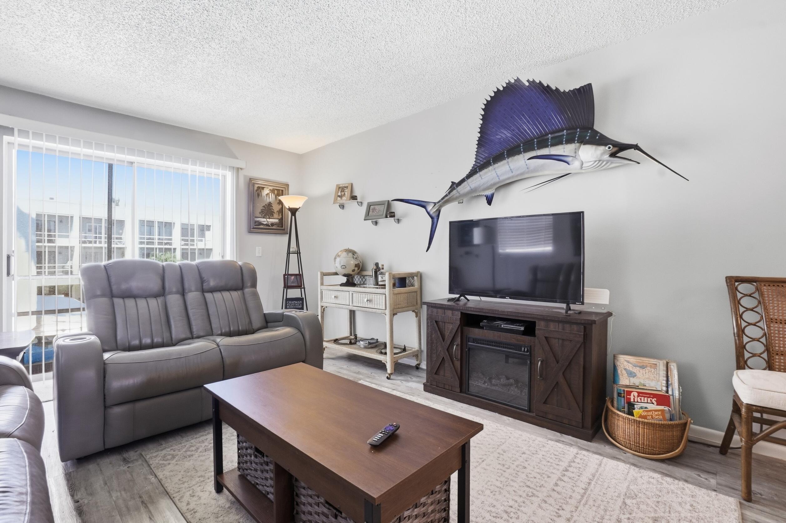 1300 Seaway Drive D6 Property Photo 12