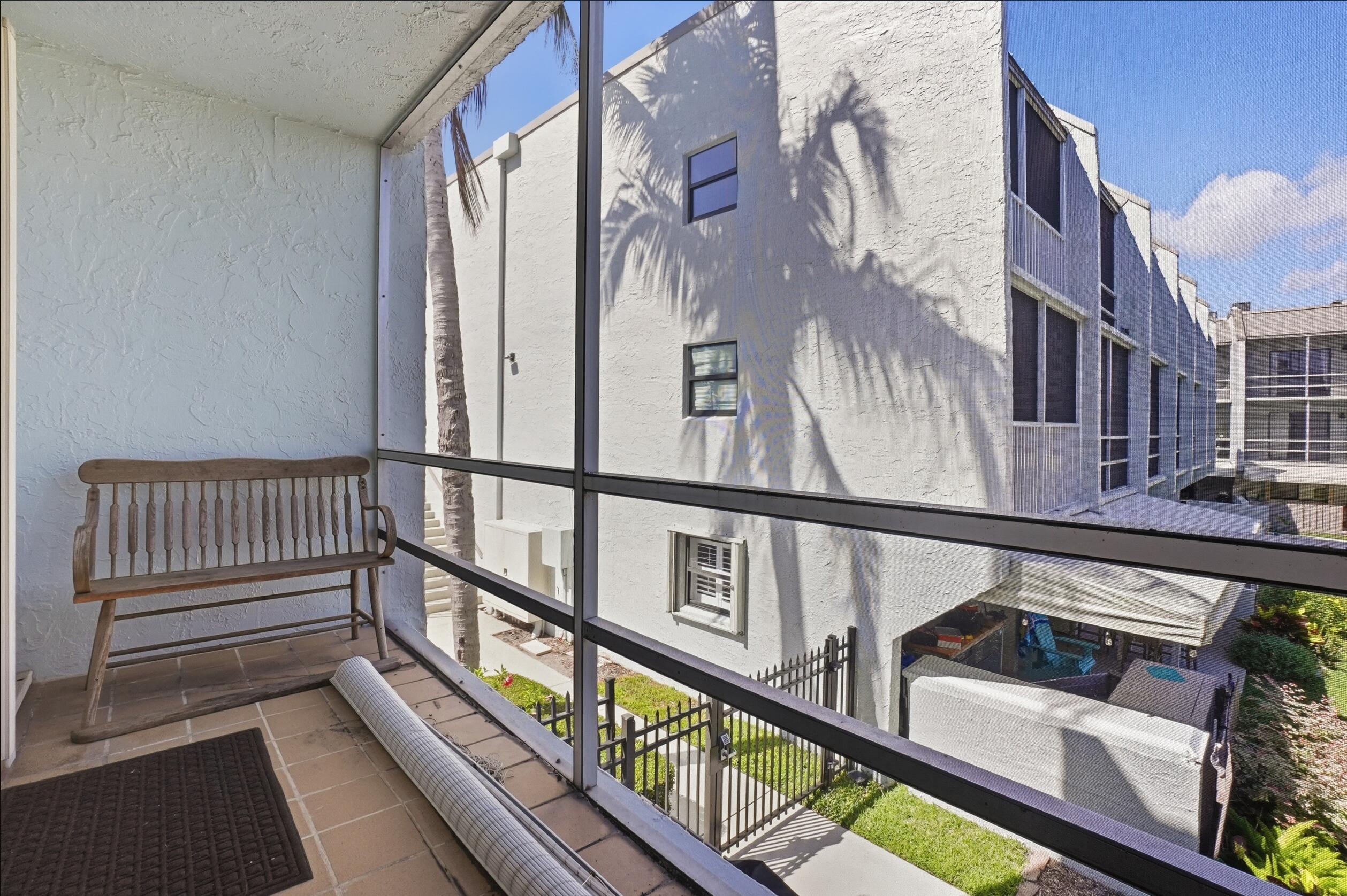 1300 Seaway Drive D6 Property Photo 13