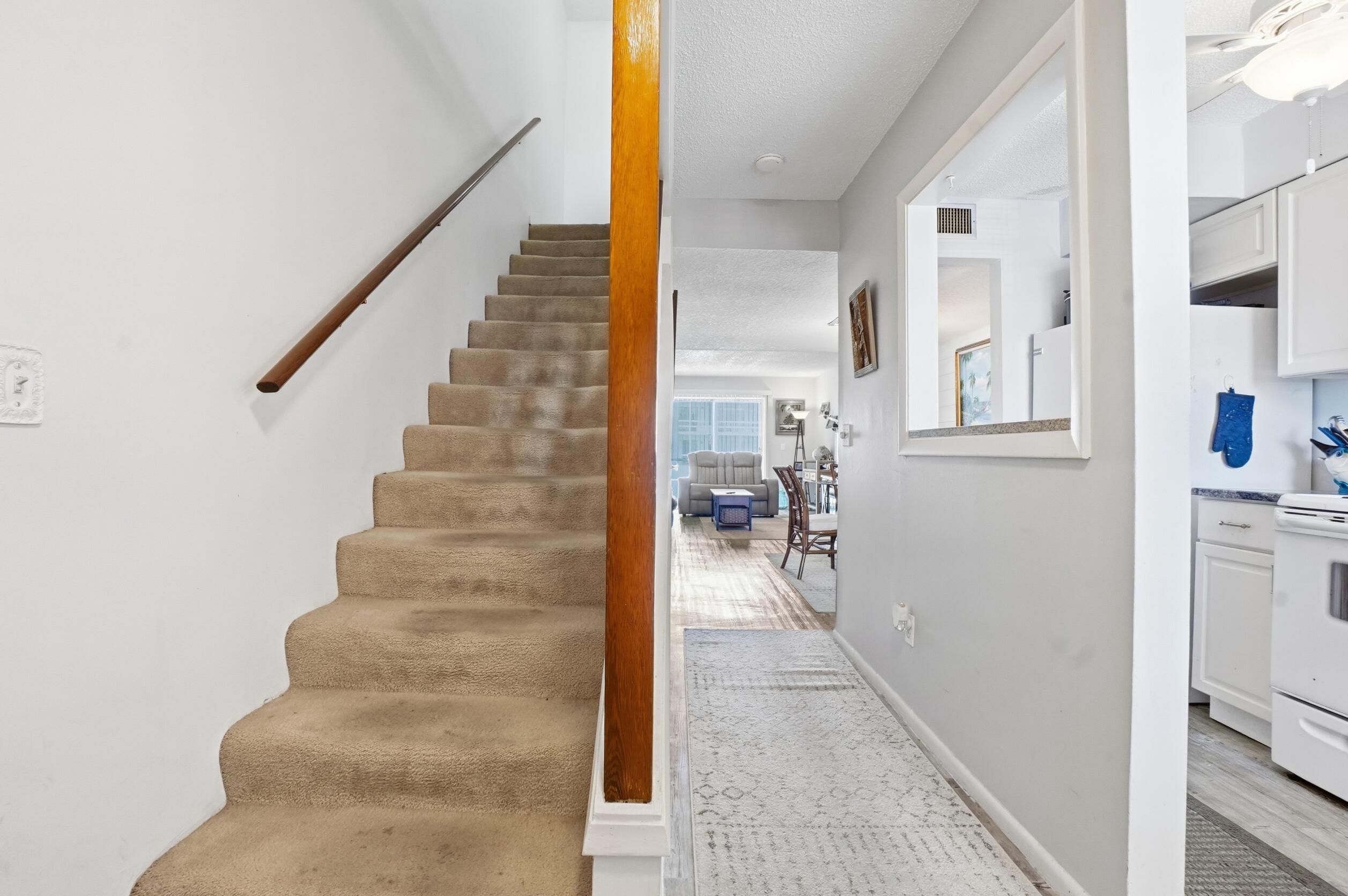 1300 Seaway Drive D6 Property Photo 17