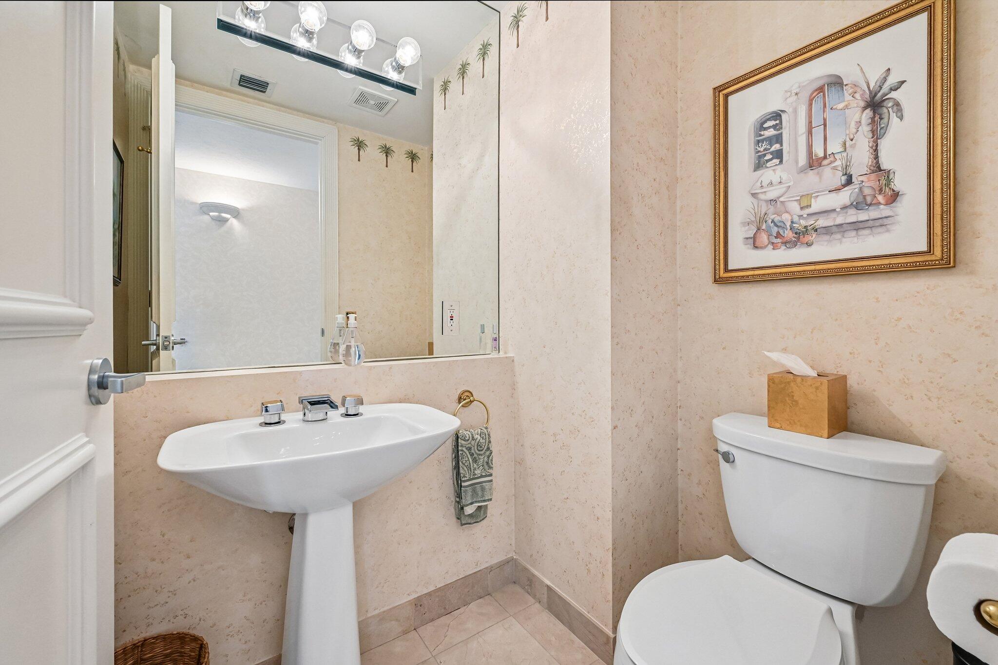 800 Ocean Drive 1105 Property Photo 35