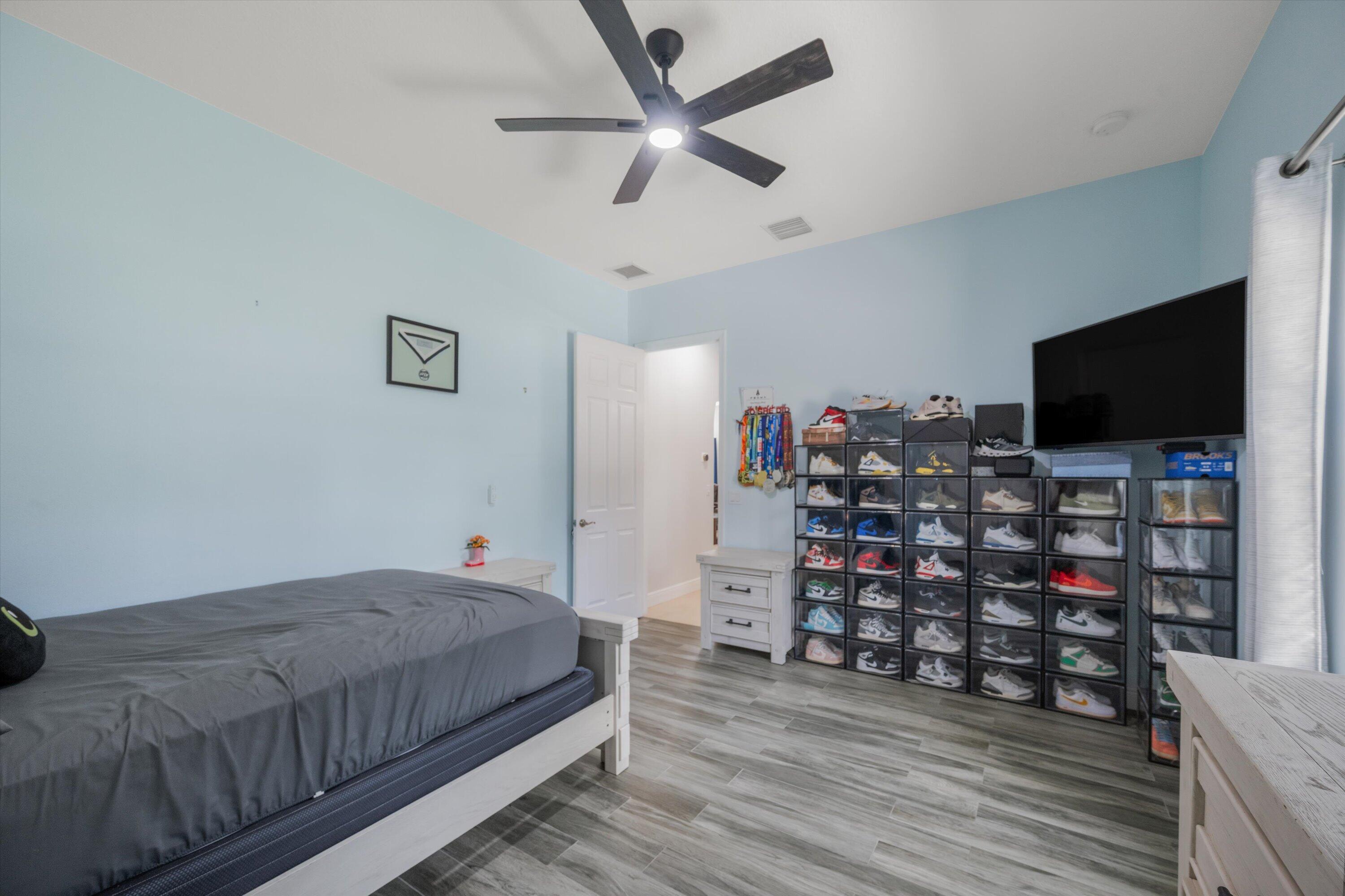17038 N 61st Pl Place N Property Photo 51