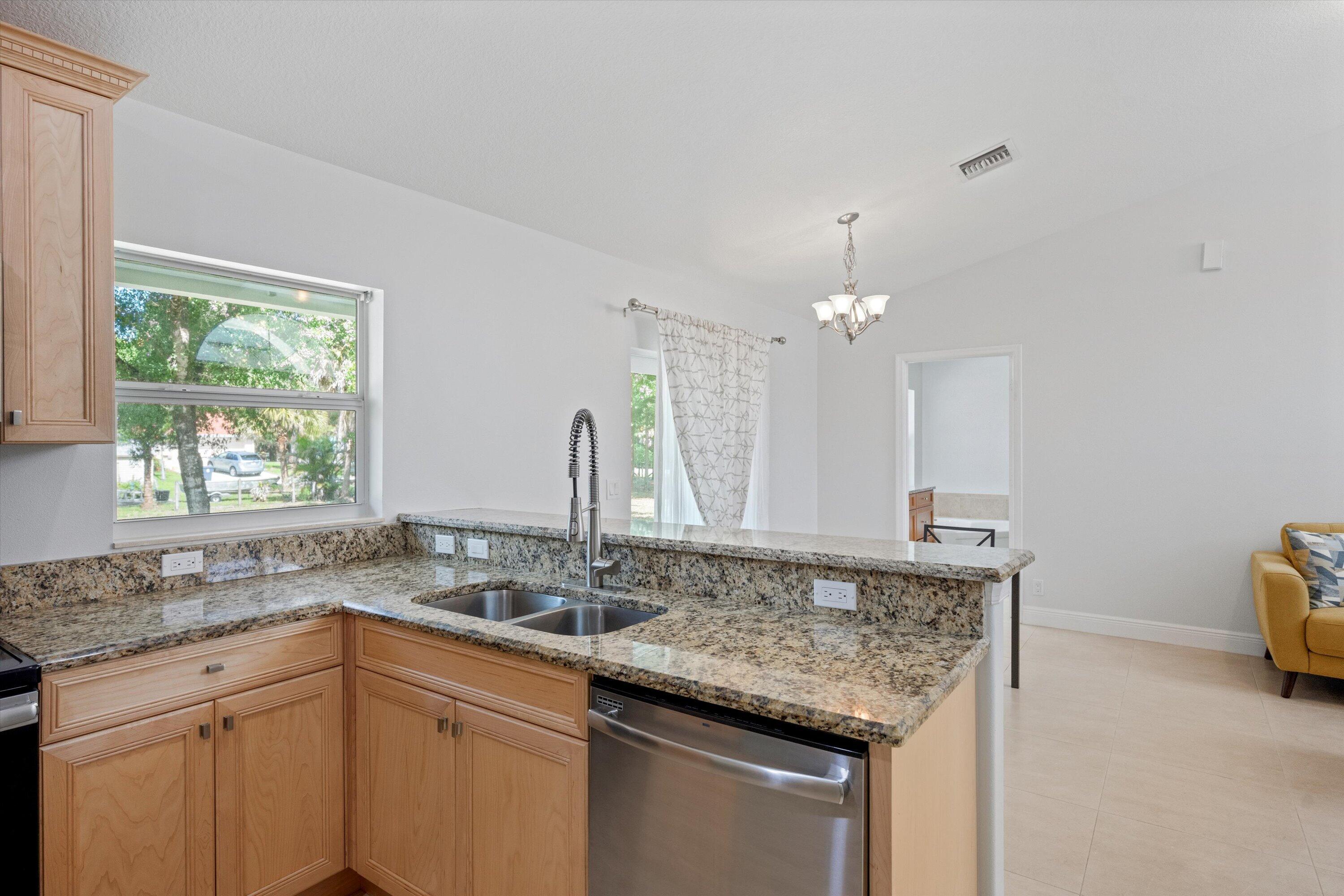 17038 N 61st Pl Place N Property Photo 63