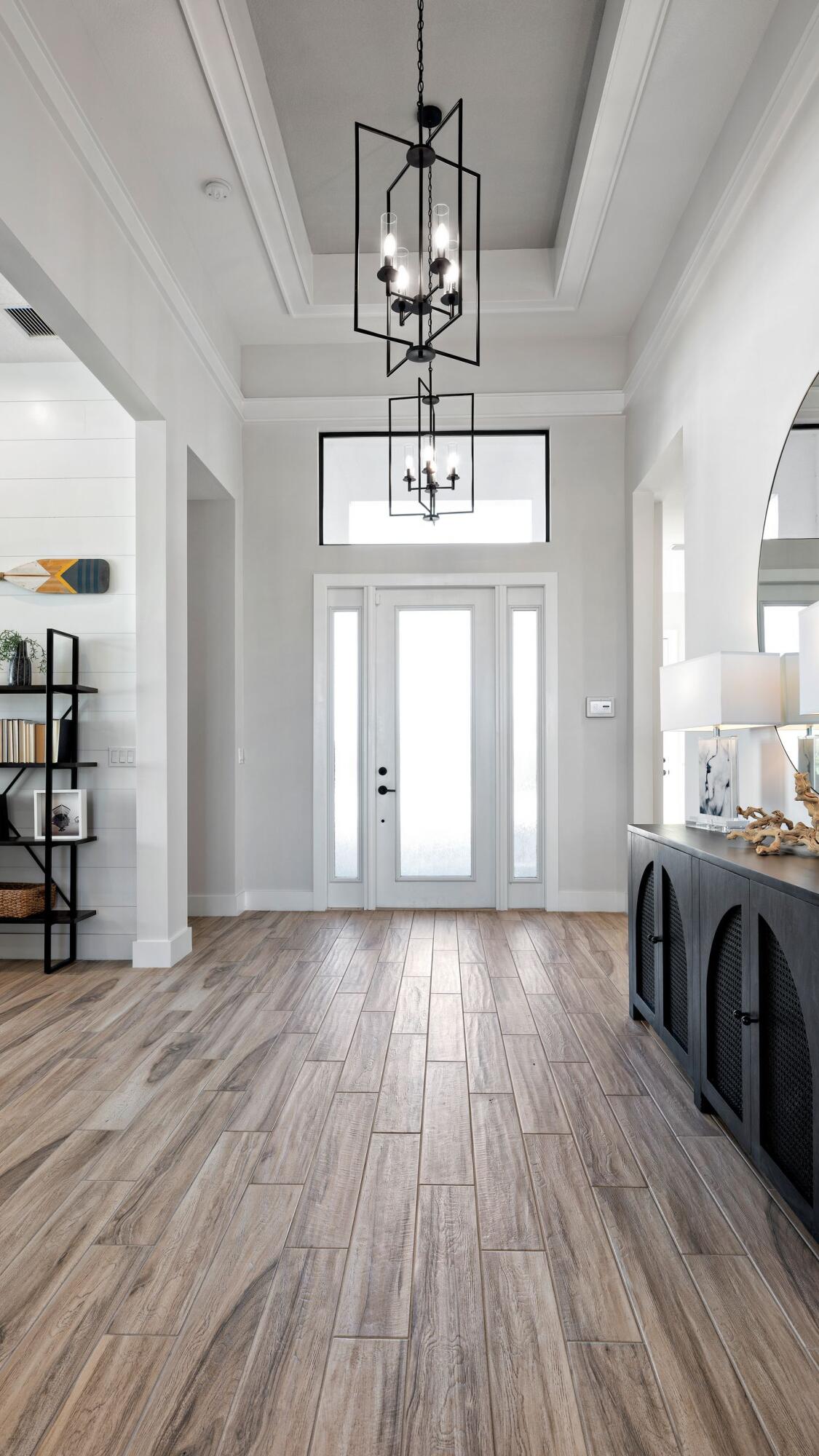 12929 Sw Leopold Way Property Photo 3