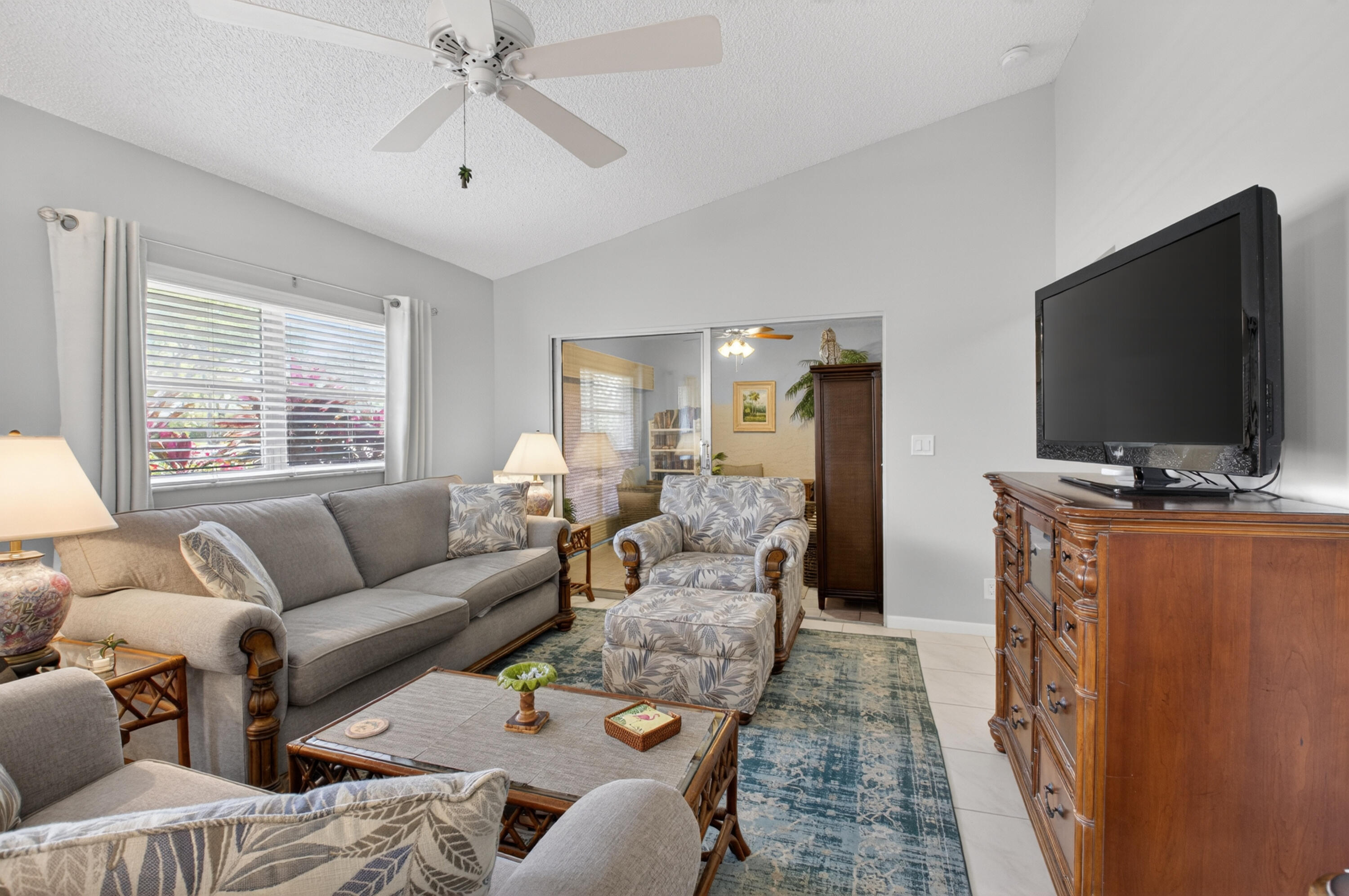 8130 Springtree Road A Property Photo 11