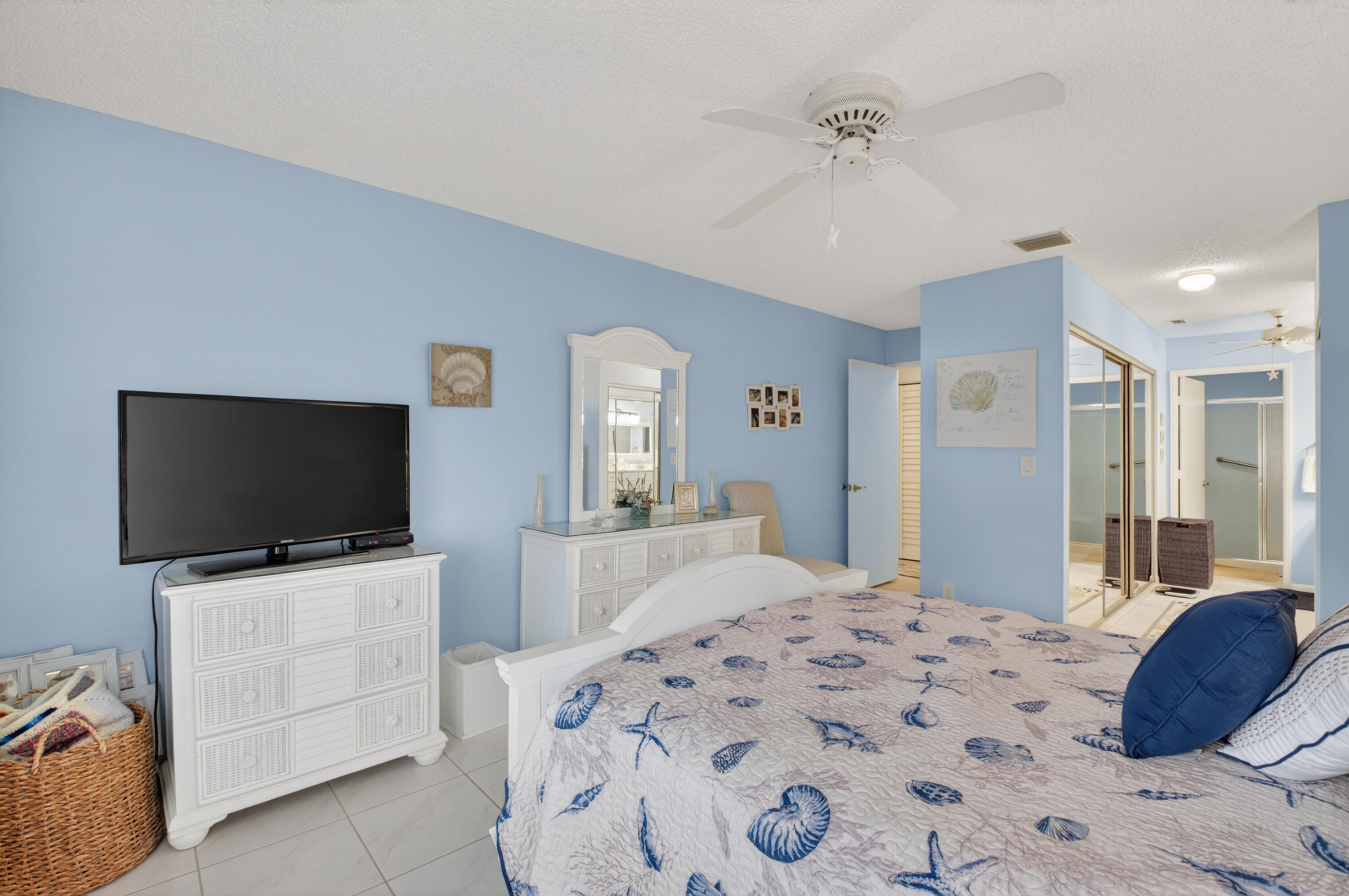 8130 Springtree Road A Property Photo 25