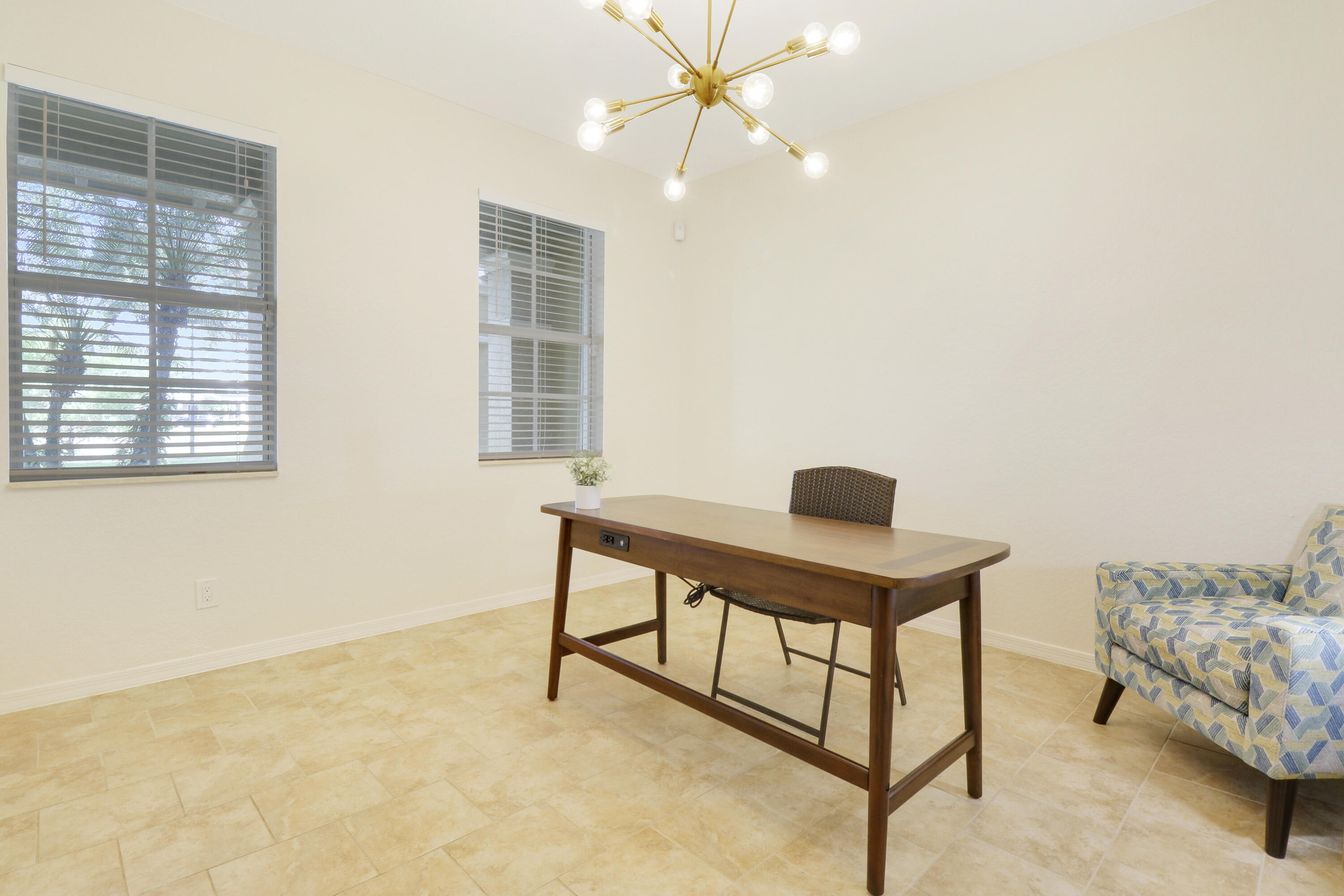 123 E Thatch Palm Circle Property Photo 22