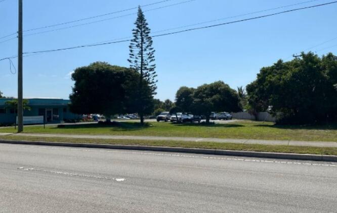 2860 S Seacrest Boulevard Property Photo 7