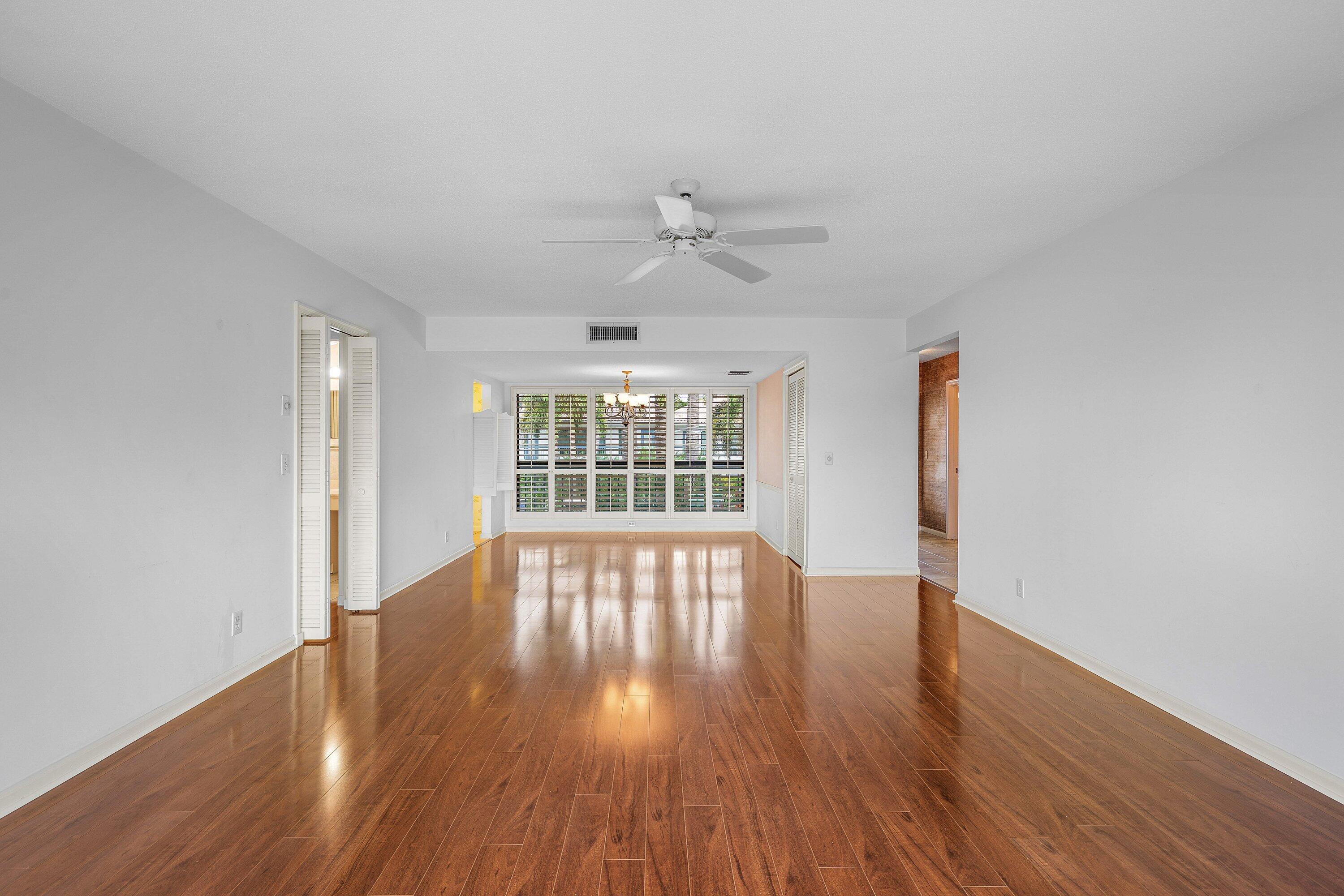 4080-b Quail Ridge Drive Osprey Property Photo 10