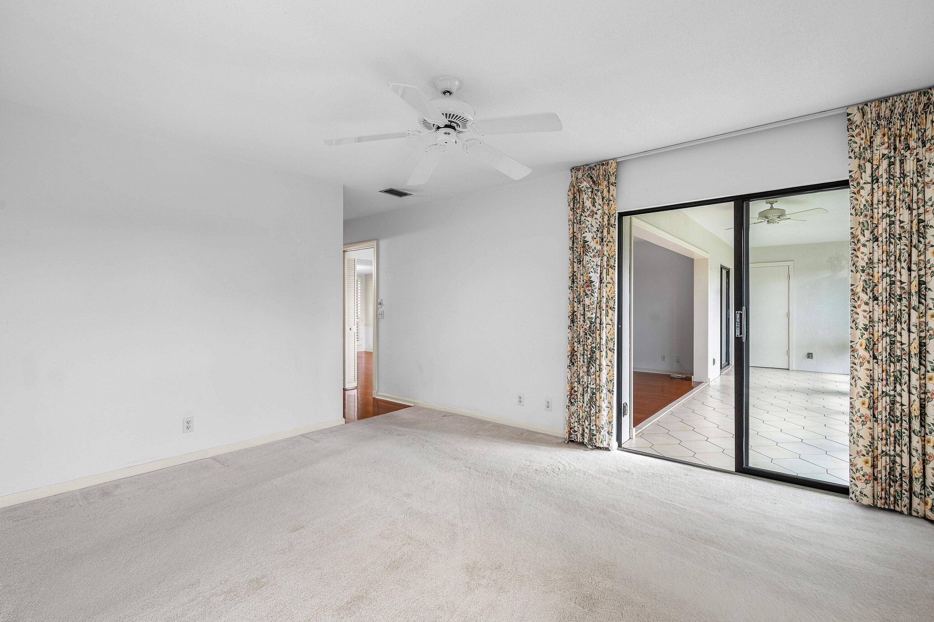 4080-b Quail Ridge Drive Osprey Property Photo 15