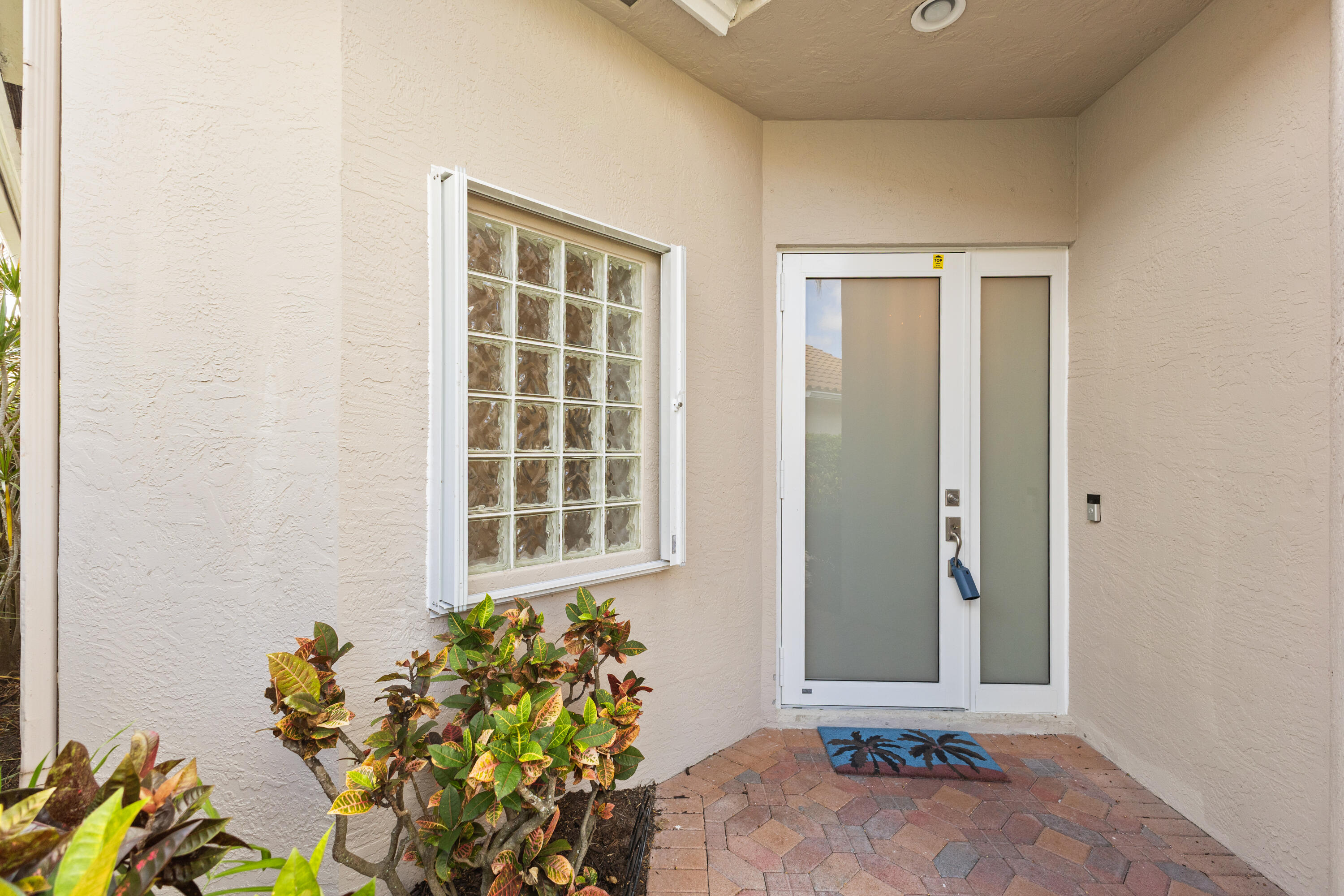 1009 Diamond Head Way Property Photo 2