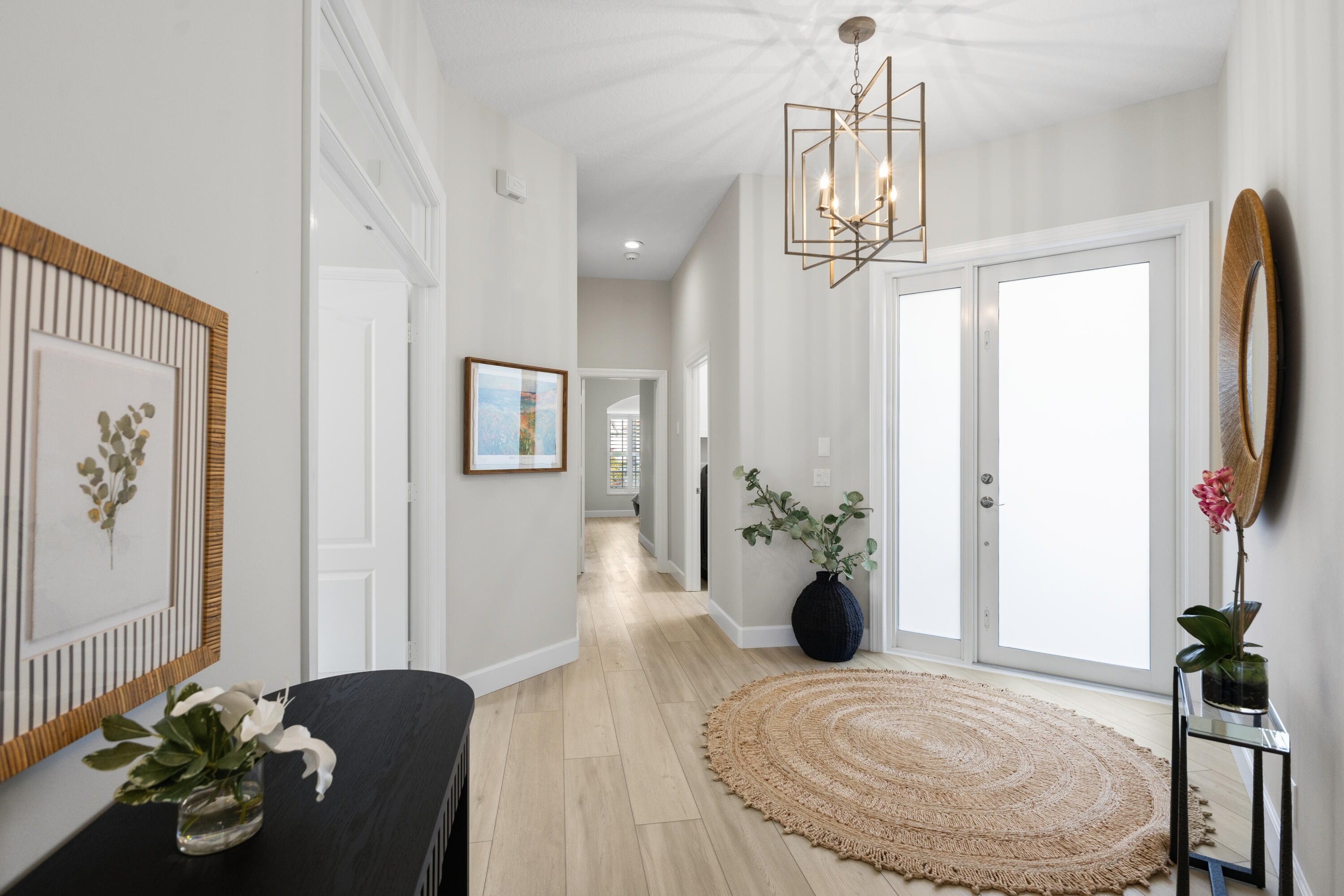 1009 Diamond Head Way Property Photo 3