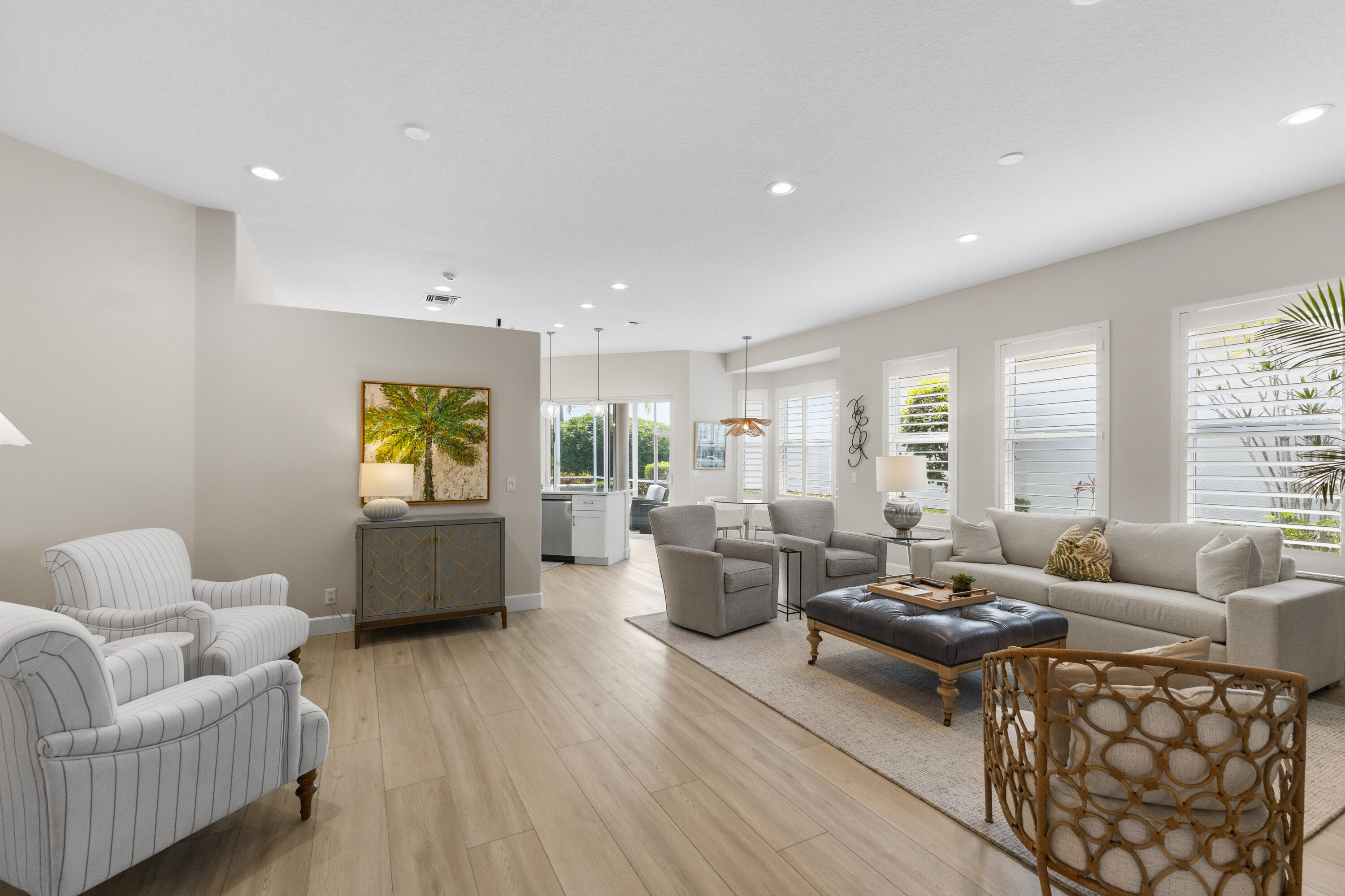 1009 Diamond Head Way Property Photo 4
