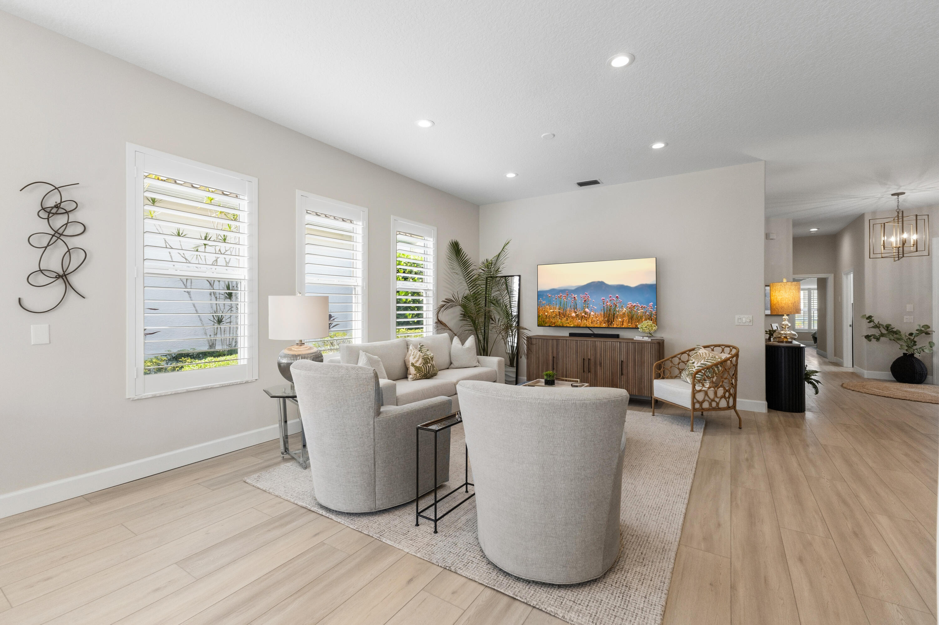 1009 Diamond Head Way Property Photo 8