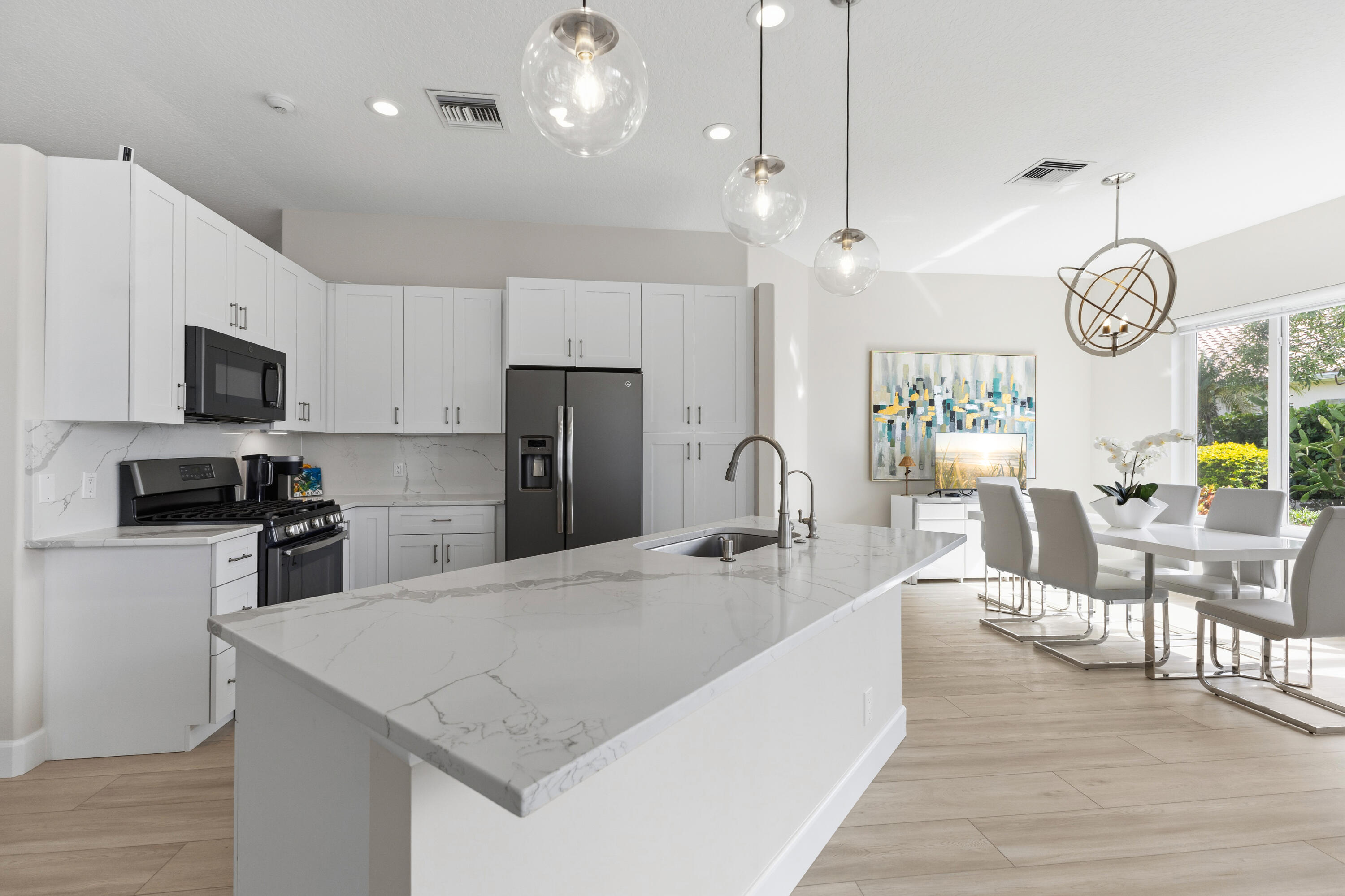 1009 Diamond Head Way Property Photo 13
