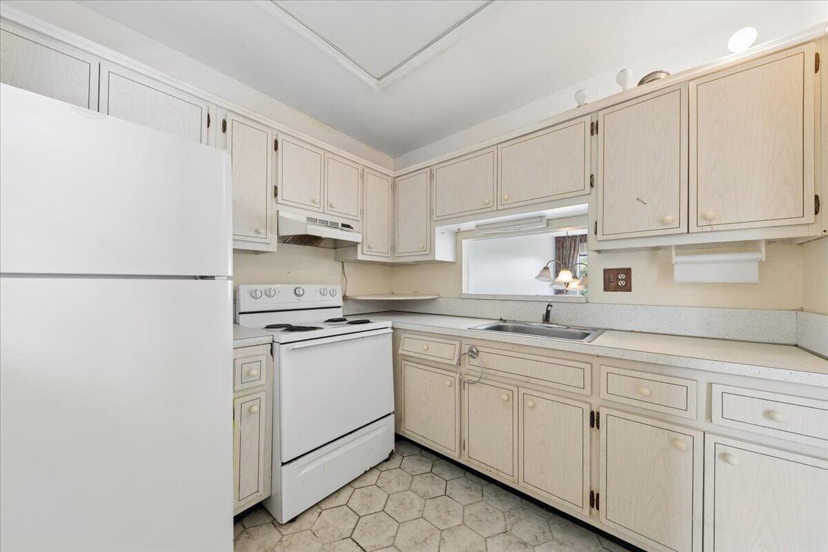 4411 Nw 16th Street Apt 206 Property Photo 3