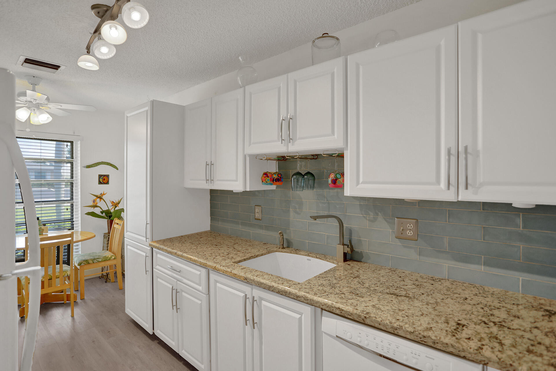 2520 Pansey Lane D Property Photo 8