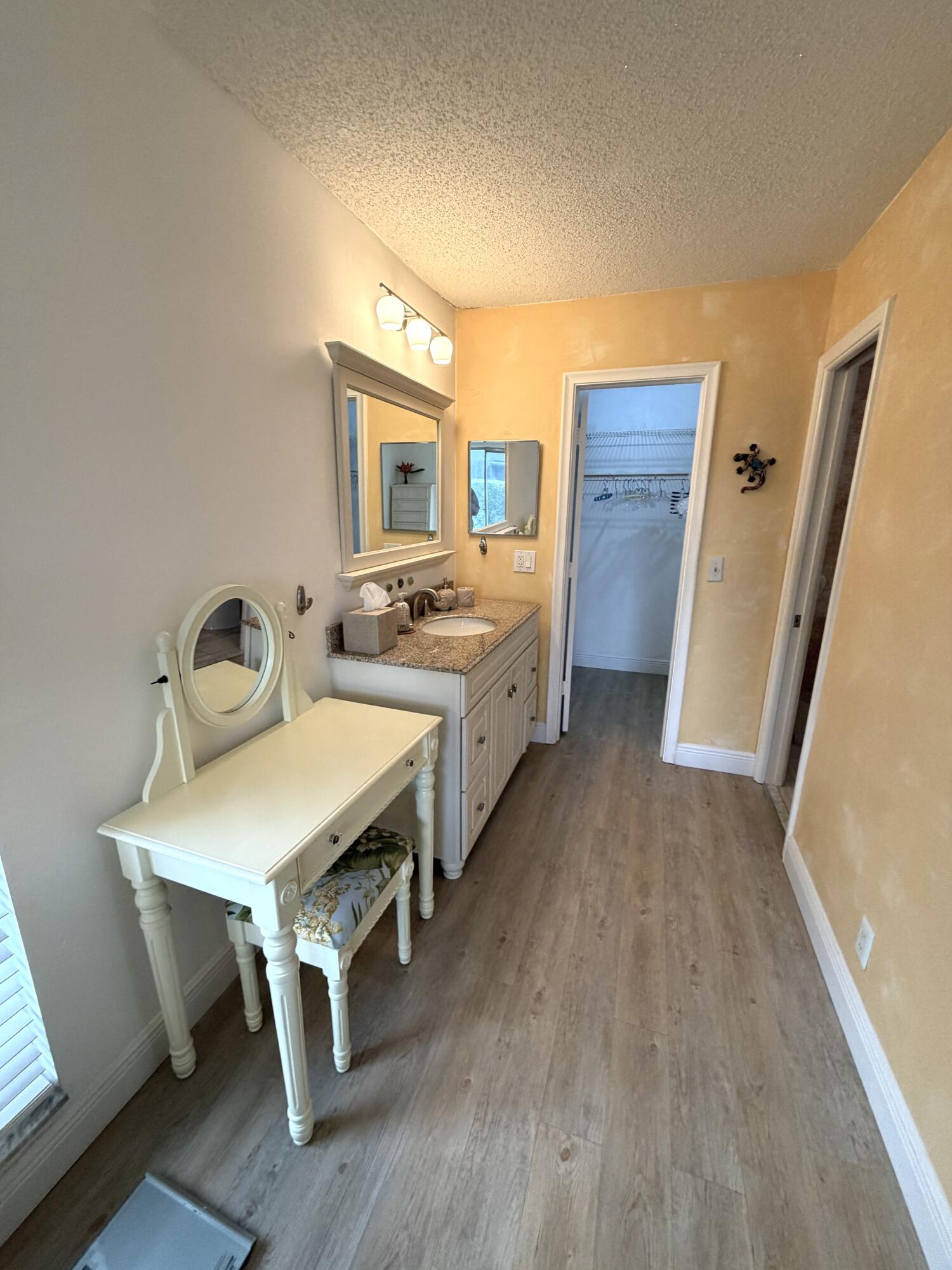 2520 Pansey Lane D Property Photo 27