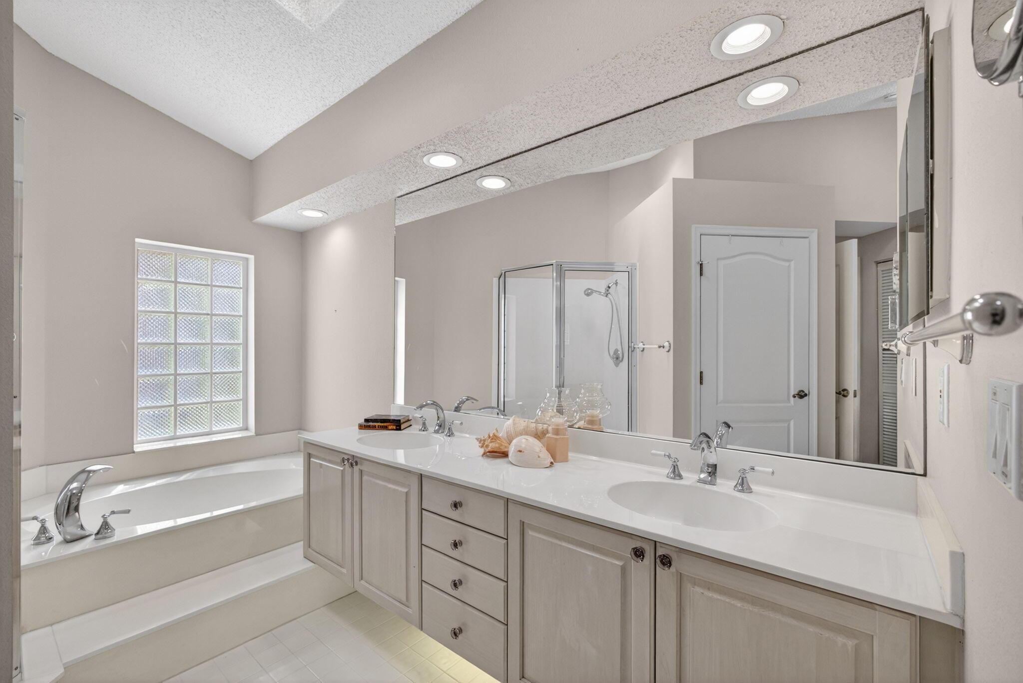 48 Via Del Corso Property Photo 34