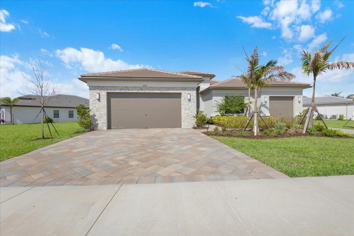 12227 Sw Twin Springs Drive Property Photo 66
