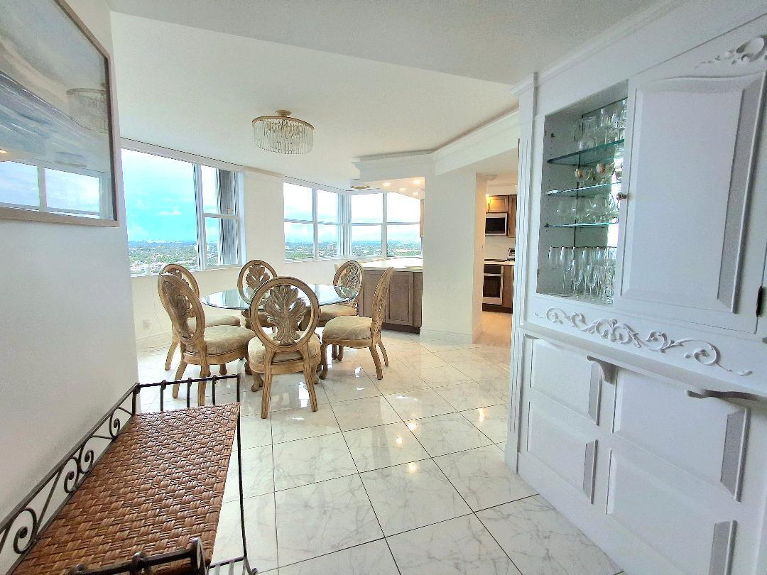 1340 S Ocean Boulevard 1808 Property Photo 7