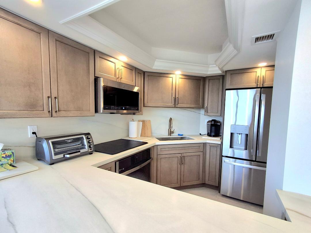 1340 S Ocean Boulevard 1808 Property Photo 12