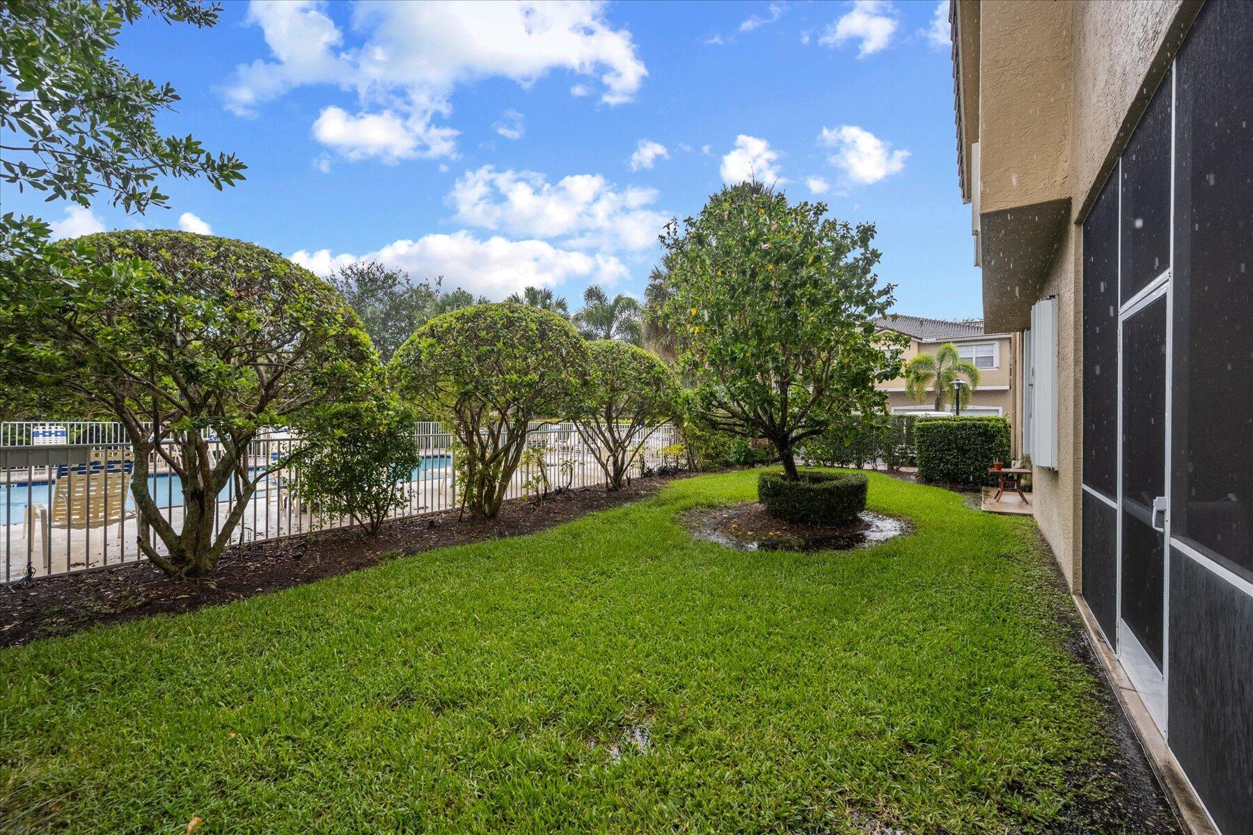 112 Lighthouse Circle G Property Photo 12
