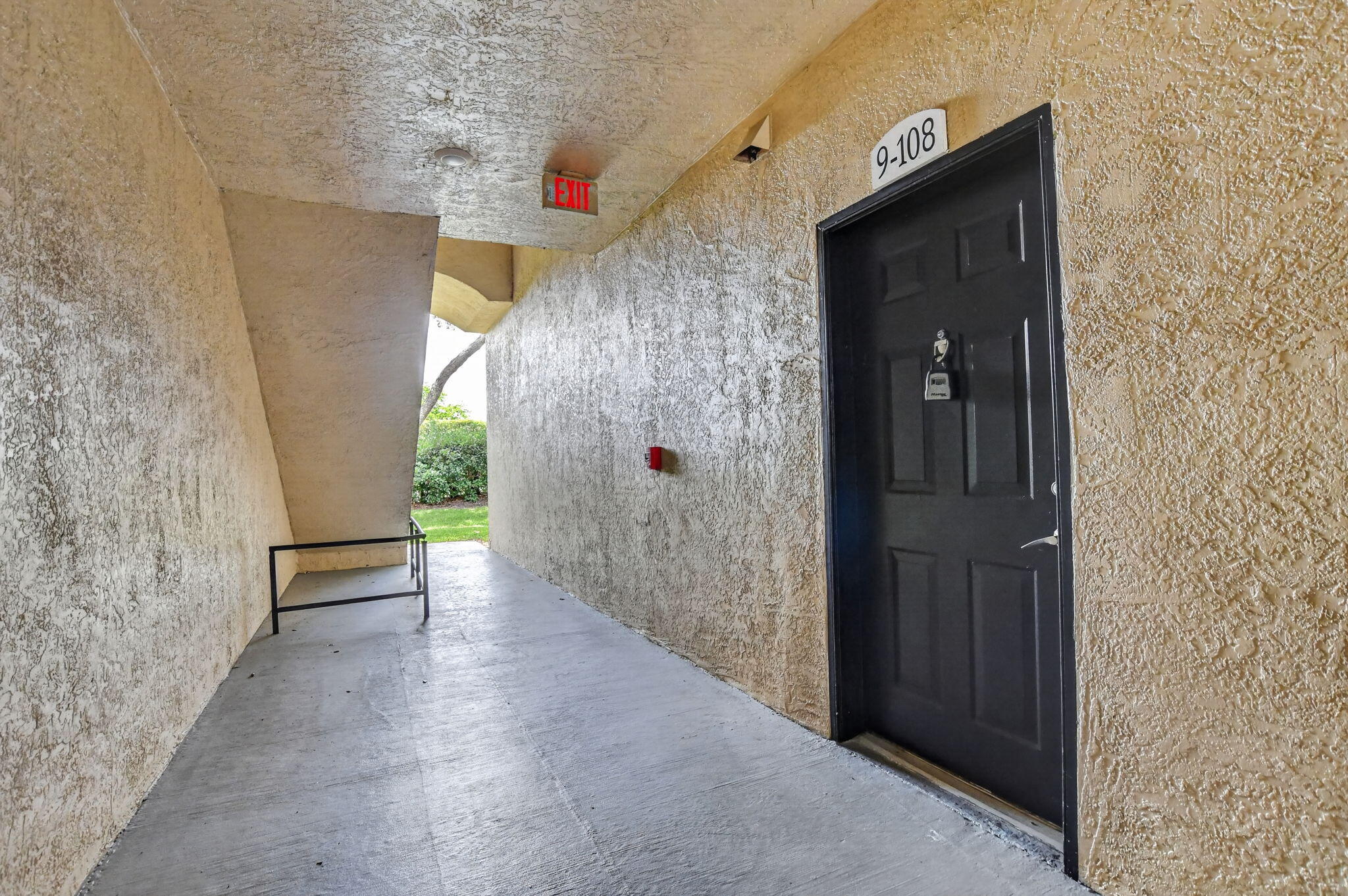 15085 Michelangelo Boulevard 108 Property Photo 2