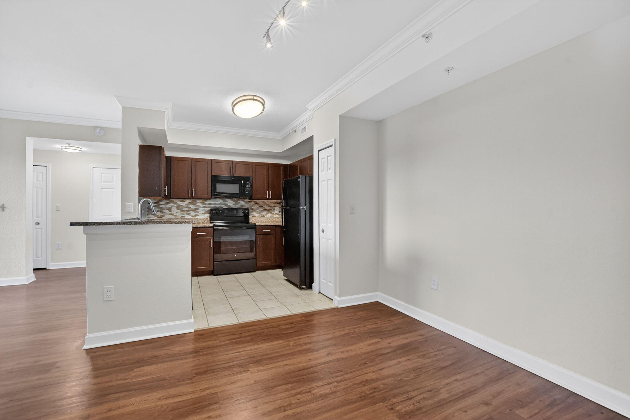 15085 Michelangelo Boulevard 108 Property Photo 4