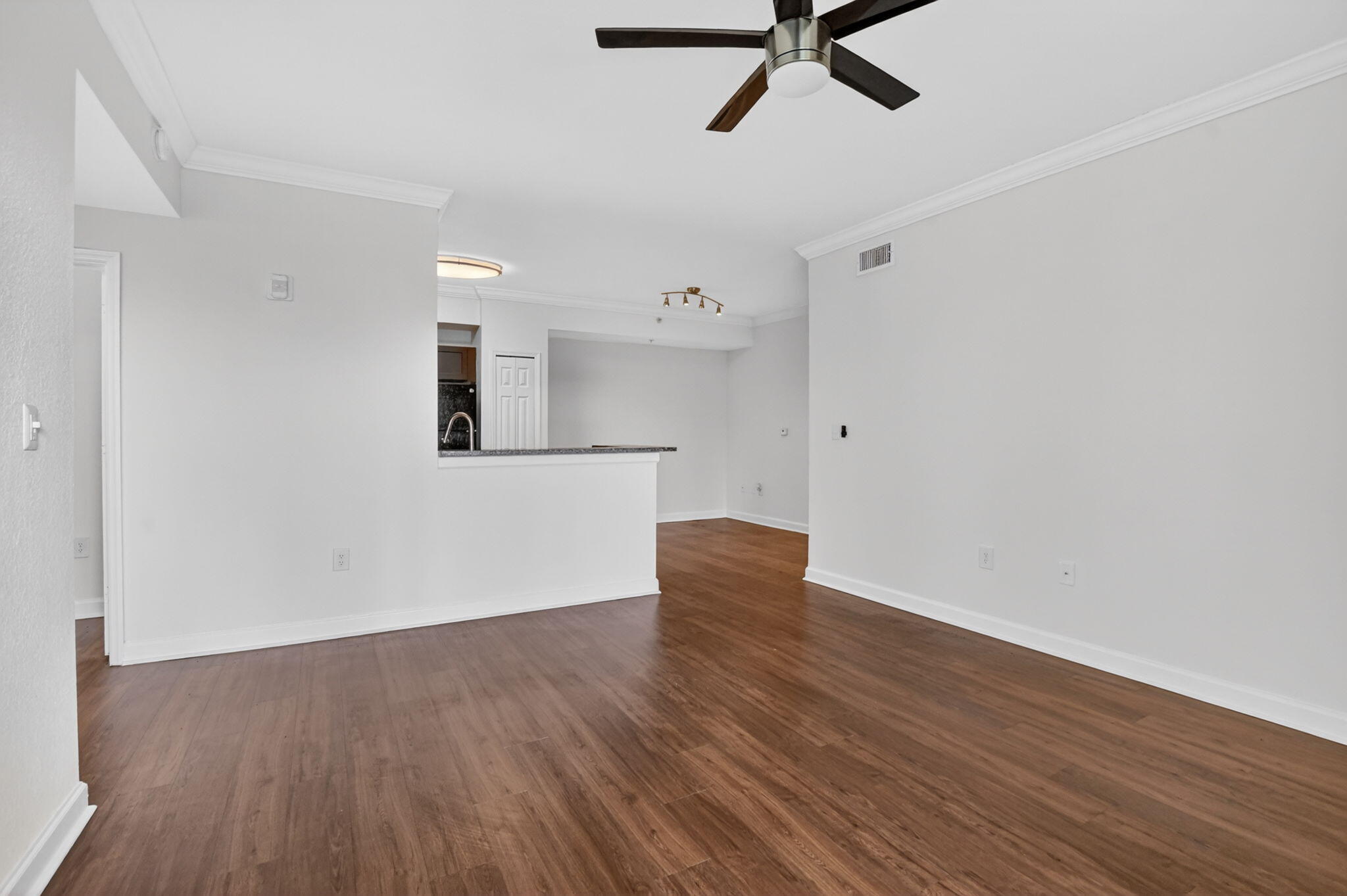 15085 Michelangelo Boulevard 108 Property Photo 13