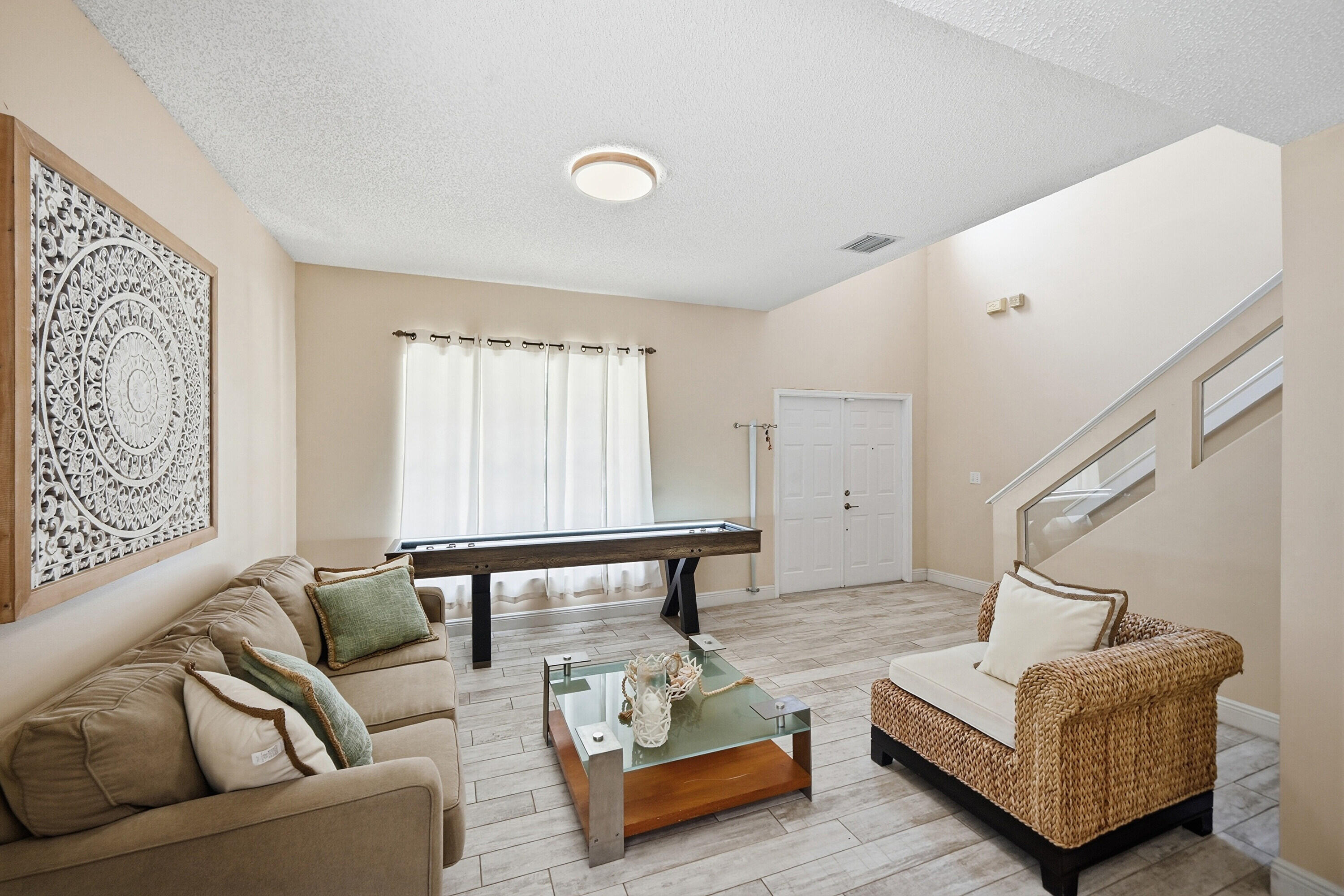 15073 Oak Chase Court Property Photo 3