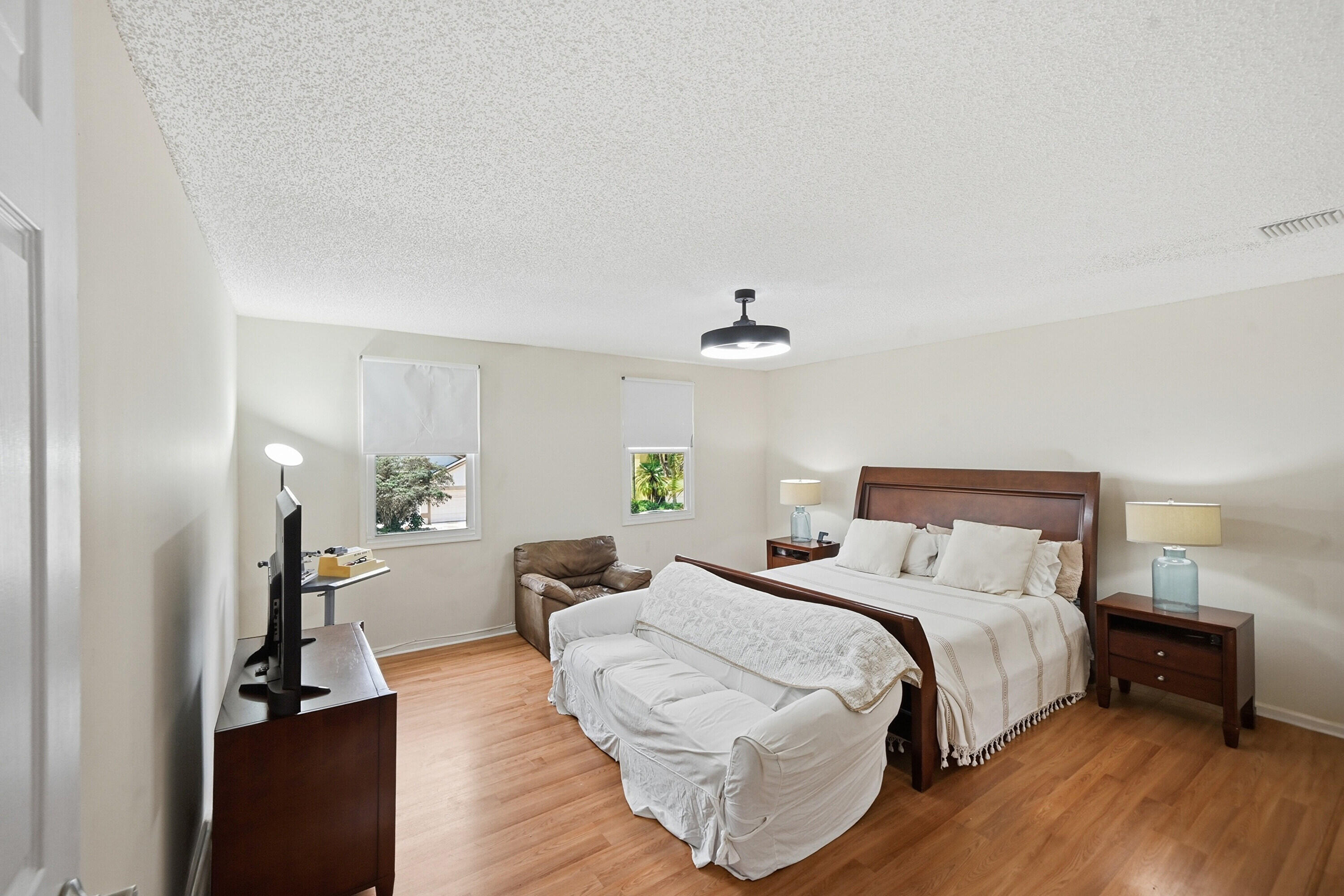 15073 Oak Chase Court Property Photo 26