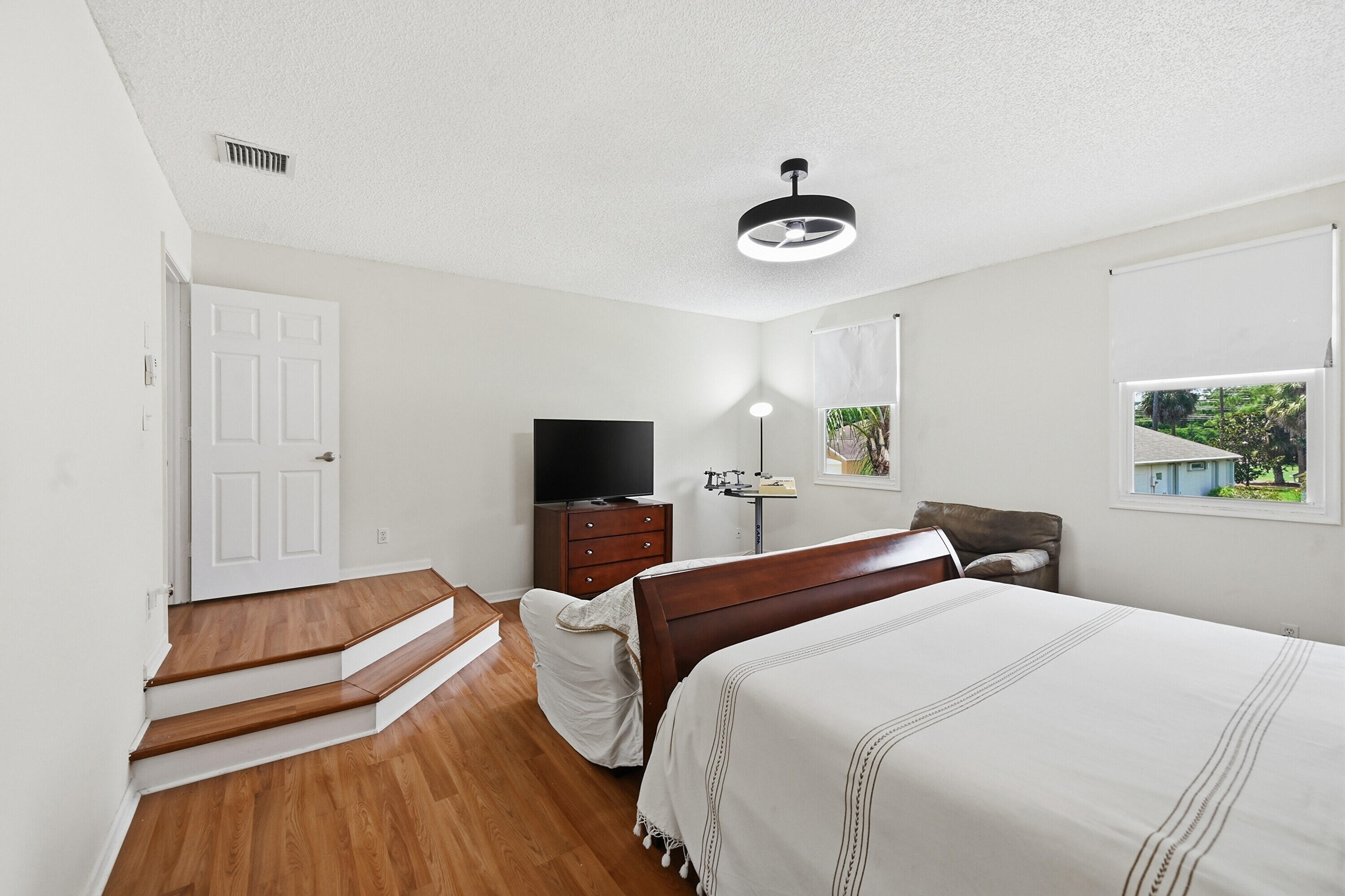 15073 Oak Chase Court Property Photo 29