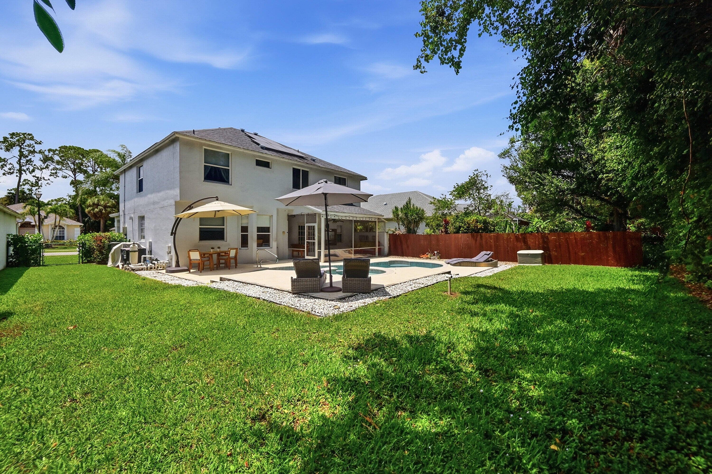 15073 Oak Chase Court Property Photo 40