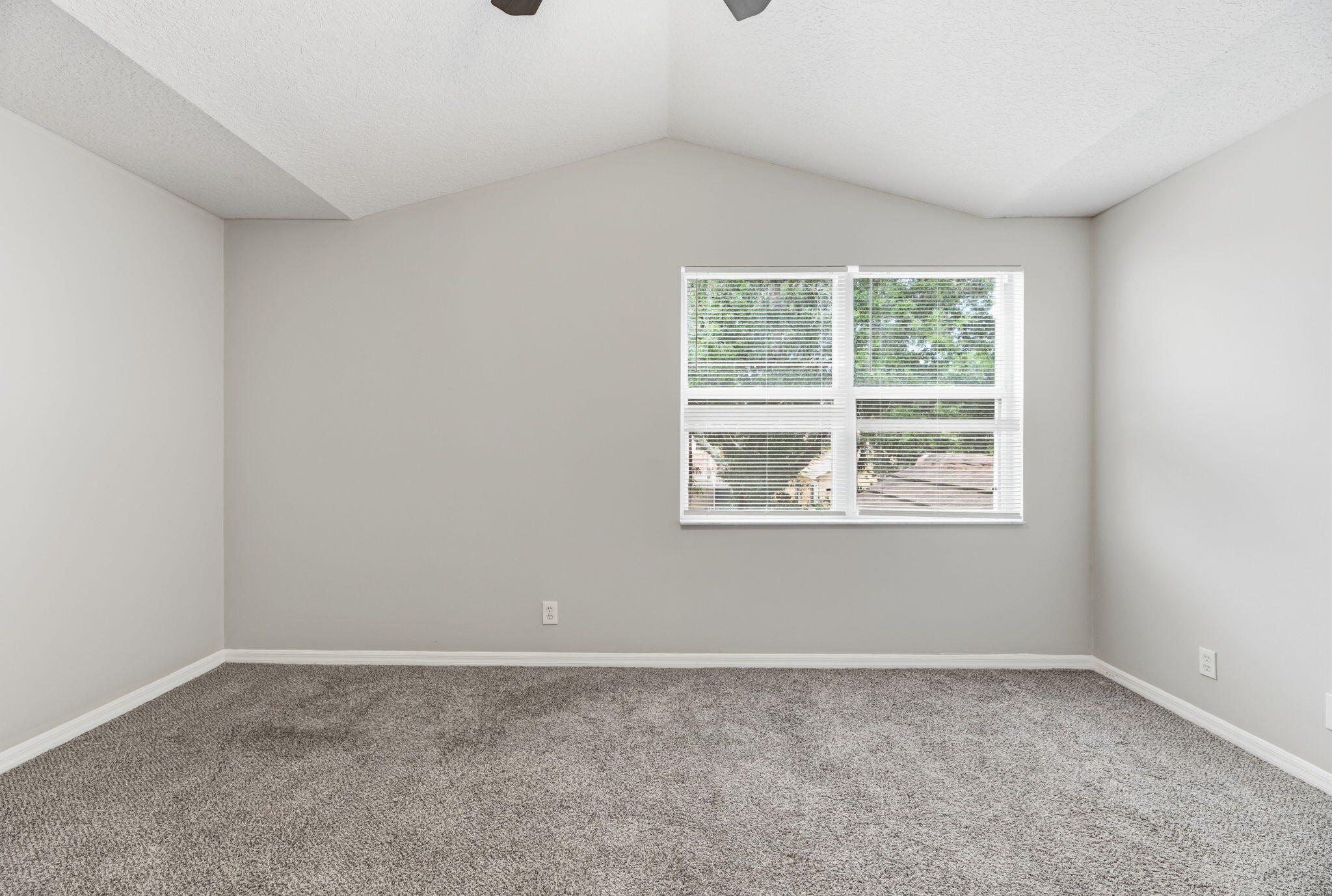 7634 Trenton Drive Property Photo 16