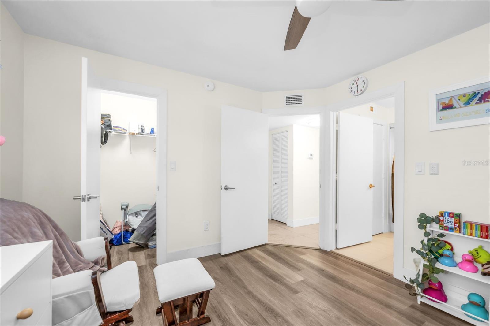 1275 Crystal Way G Property Photo 11