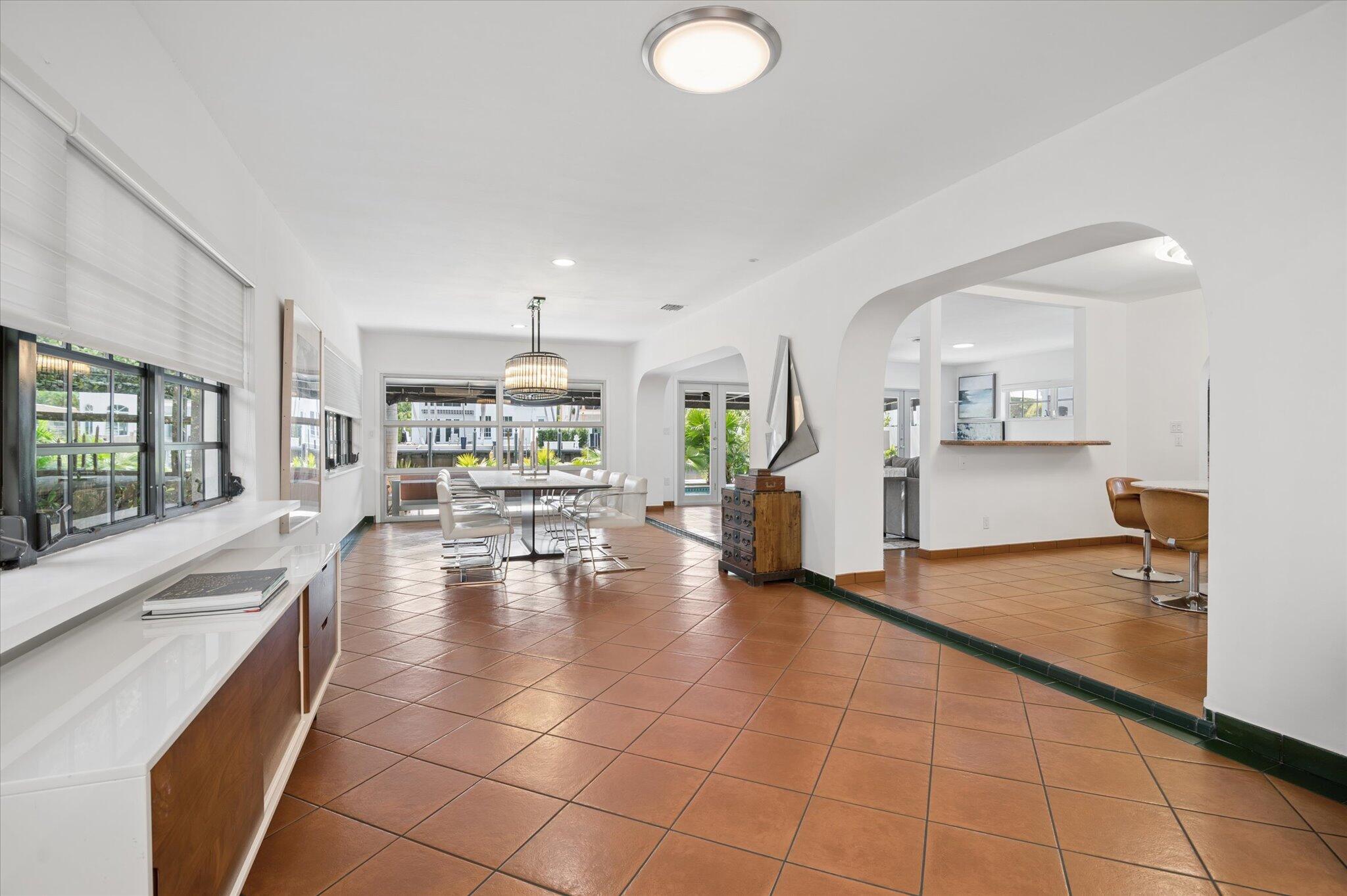 325 Coconut Isle Drive Property Photo 22