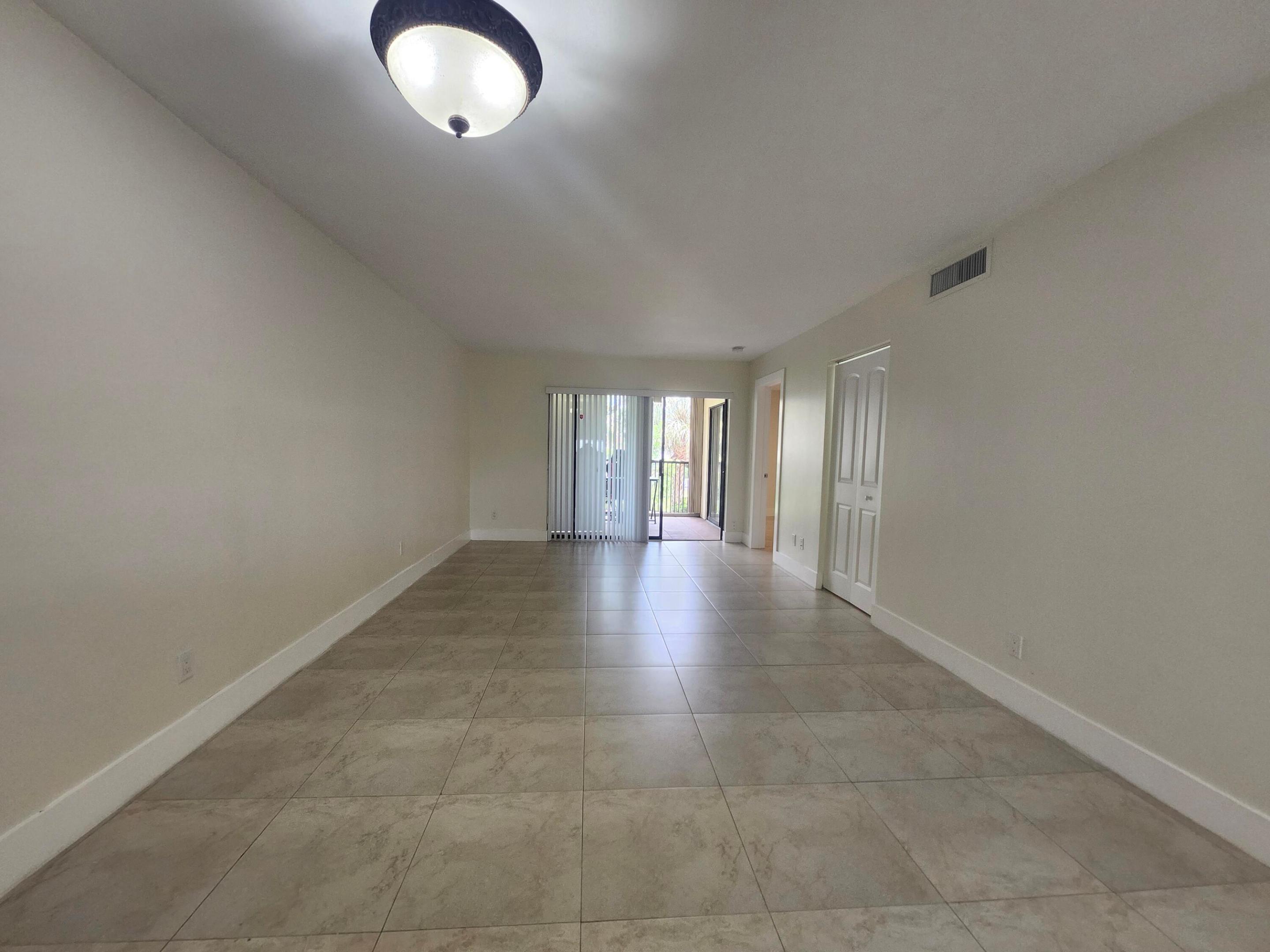 3470 Foxcroft Road 207 Property Photo 4