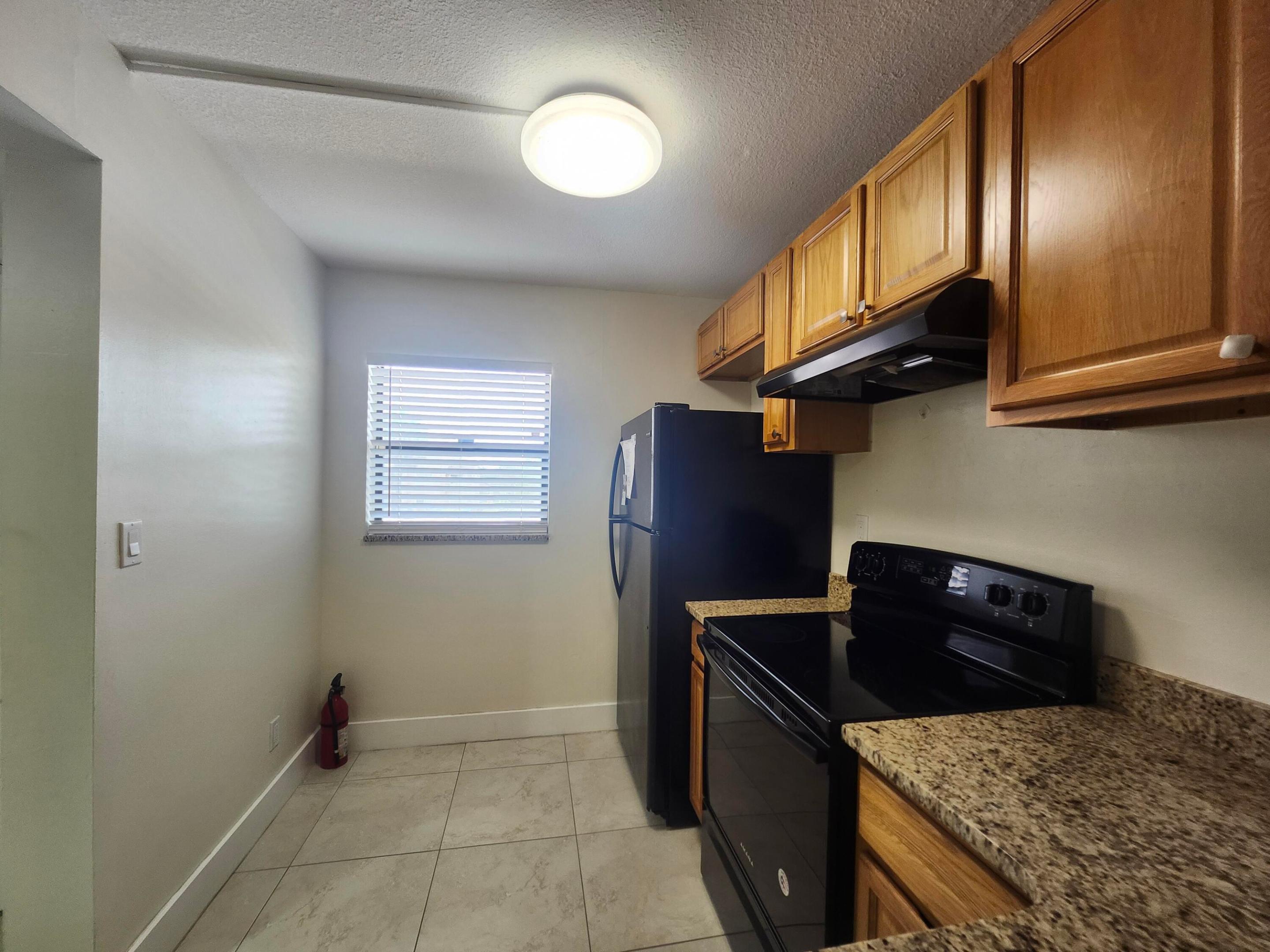 3470 Foxcroft Road 207 Property Photo 8