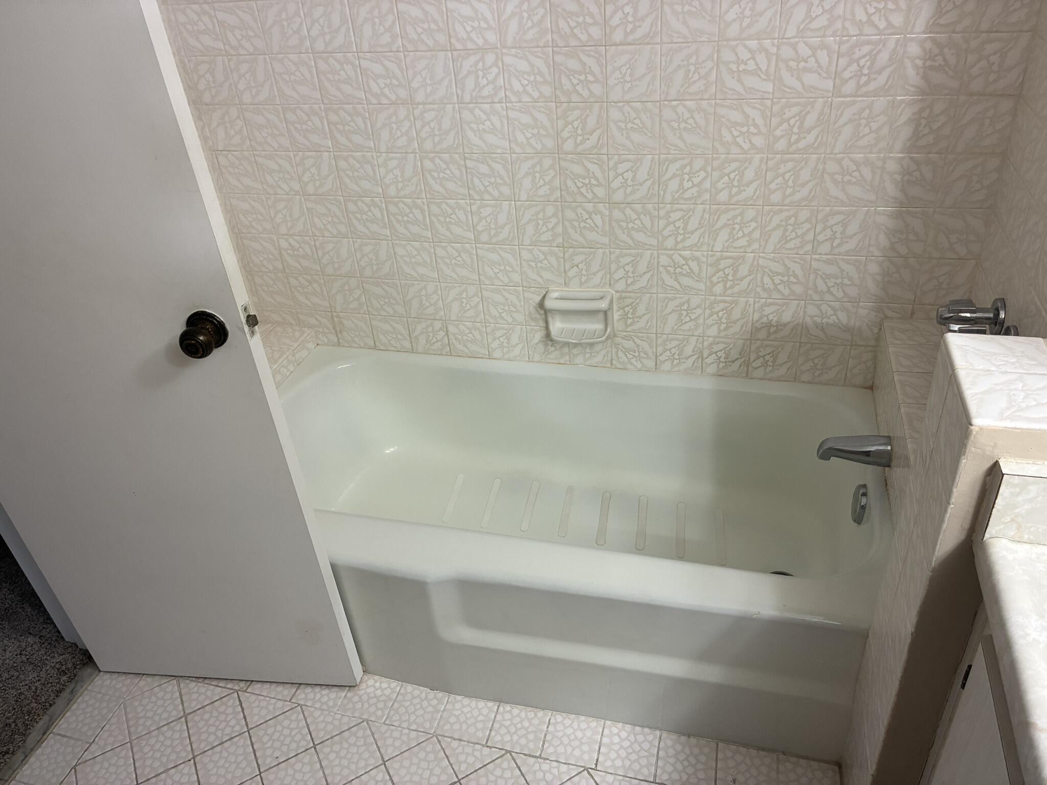 659 W Oakland Park Boulevard 204-c Property Photo 16