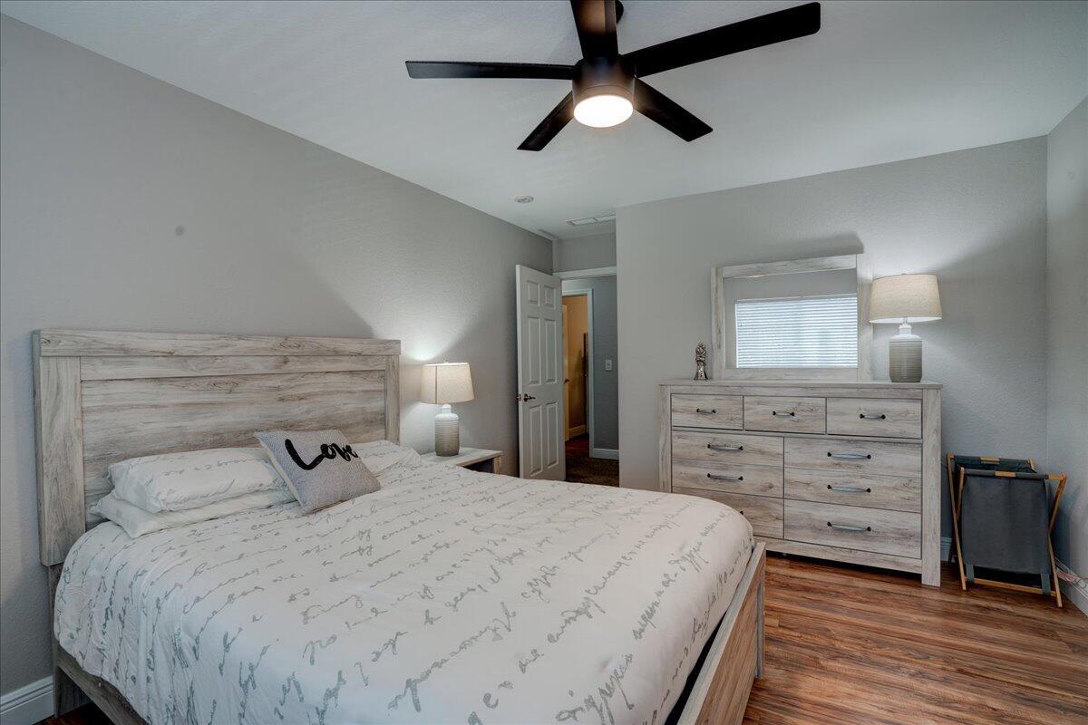 6633 Old Farm Trail Property Photo 16