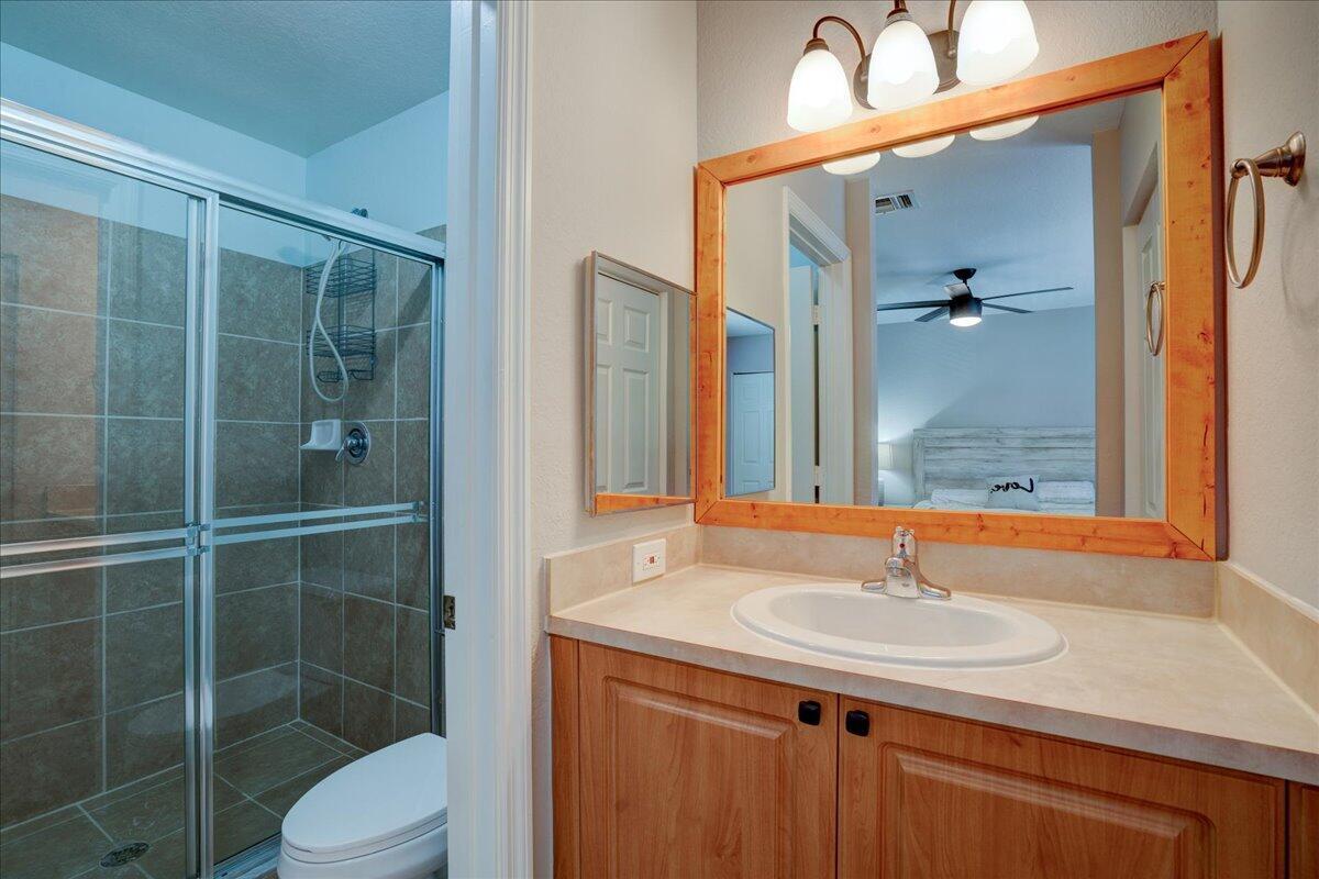 6633 Old Farm Trail Property Photo 18