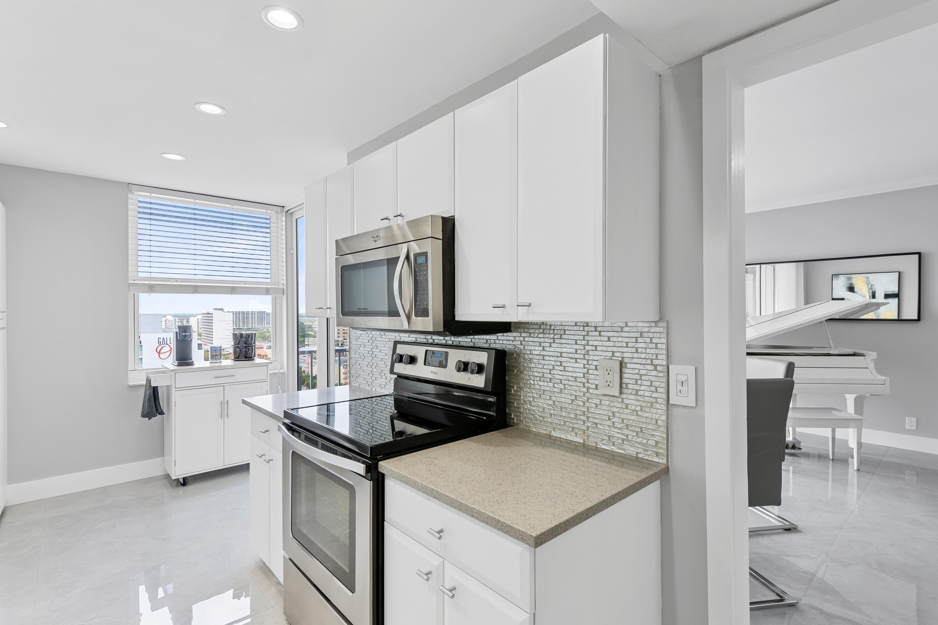2800 E Sunrise Boulevard 19d Property Photo 22