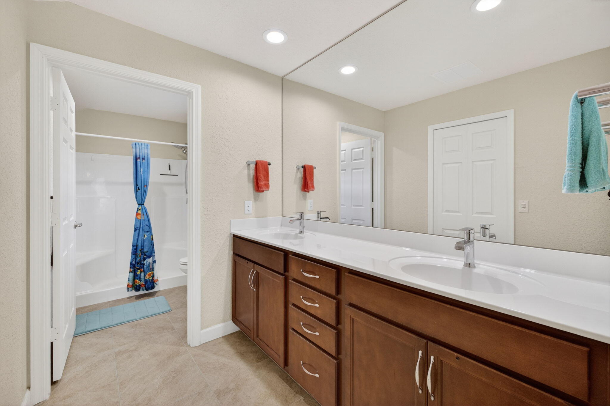 6456 Alemendra Street Property Photo 23