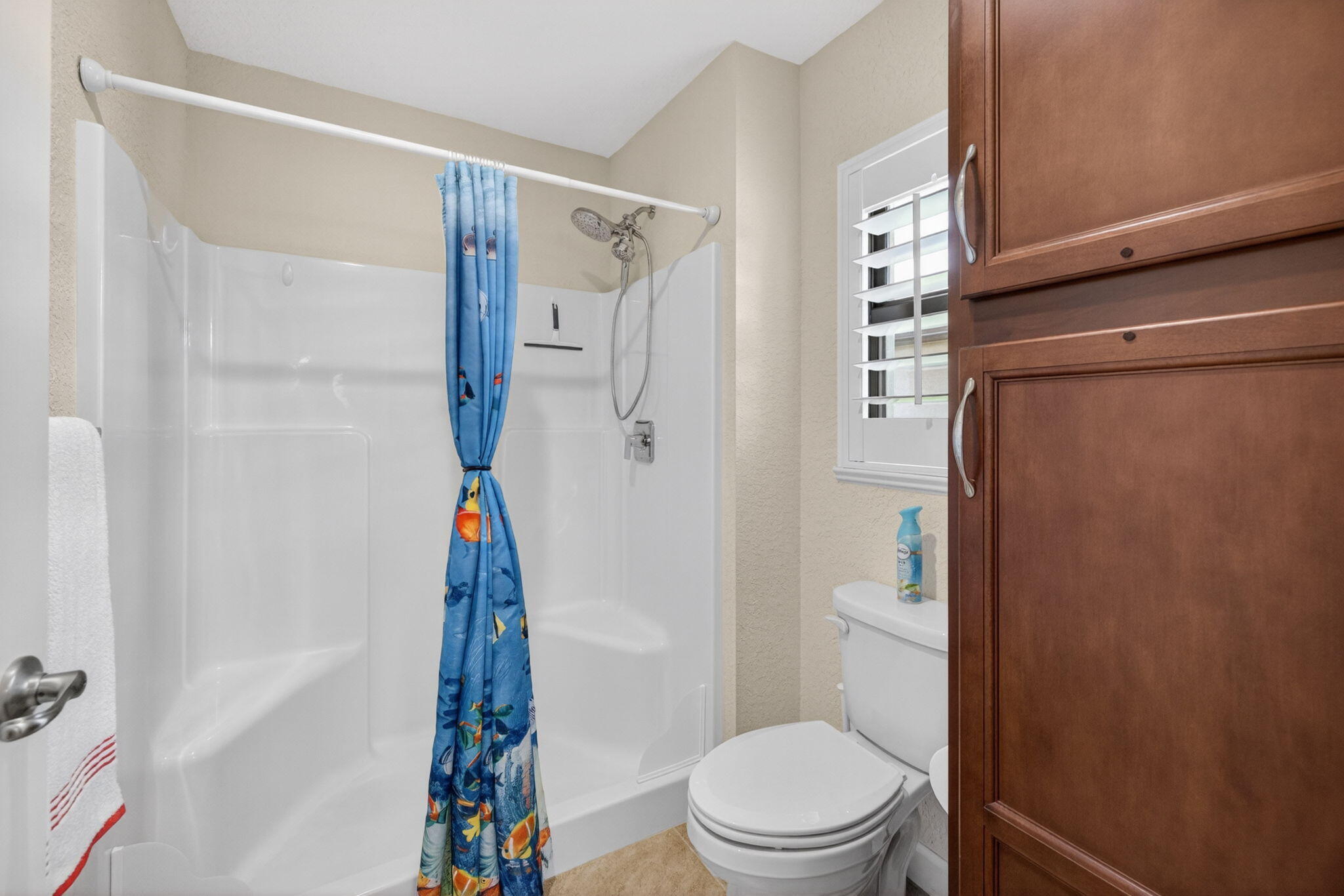 6456 Alemendra Street Property Photo 24