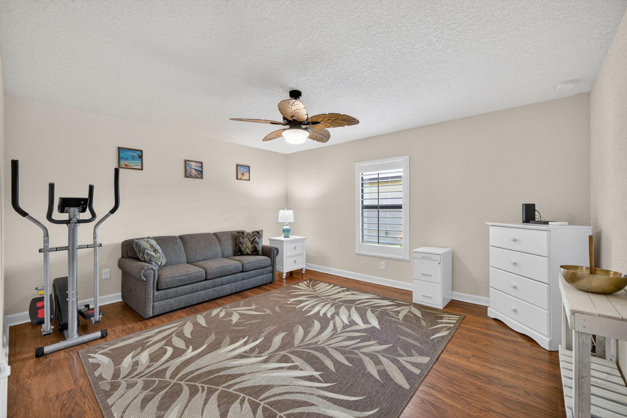 6456 Alemendra Street Property Photo 26