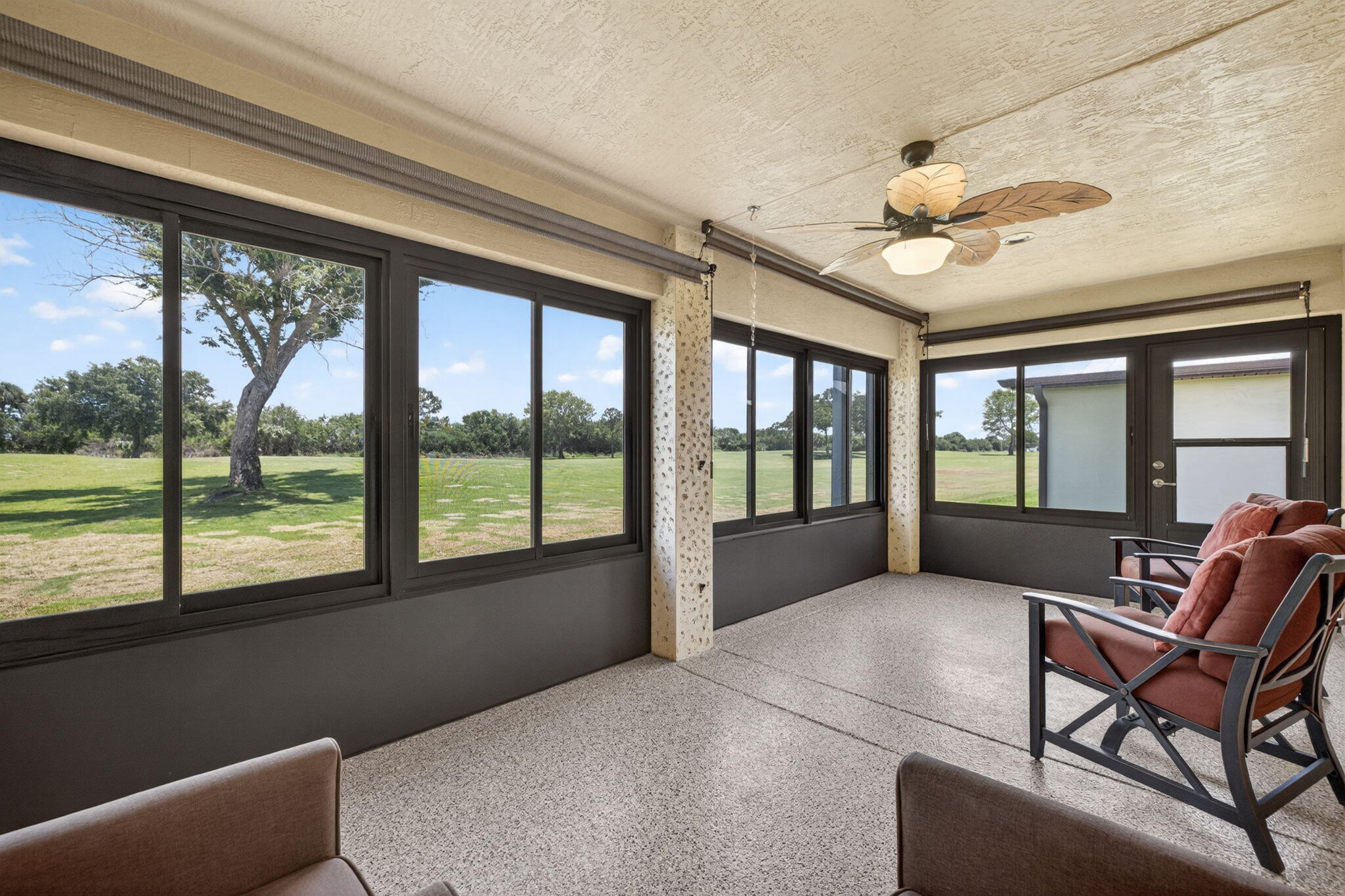 6456 Alemendra Street Property Photo 30