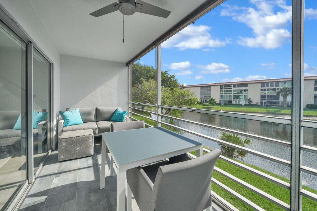 3005 Portofino Isle N2 Property Photo 23