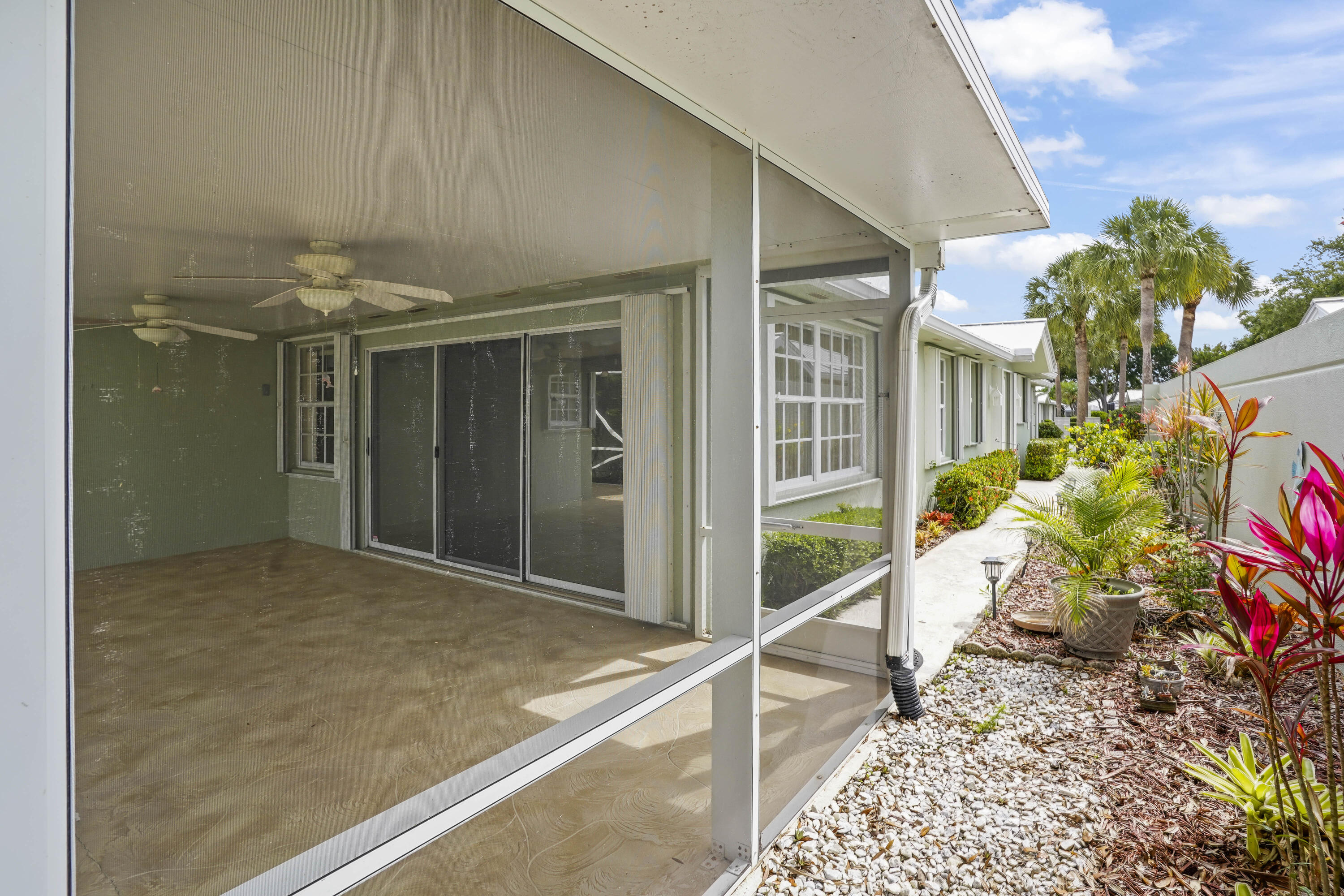 1772 Sw Waterfall Boulevard Property Photo 24